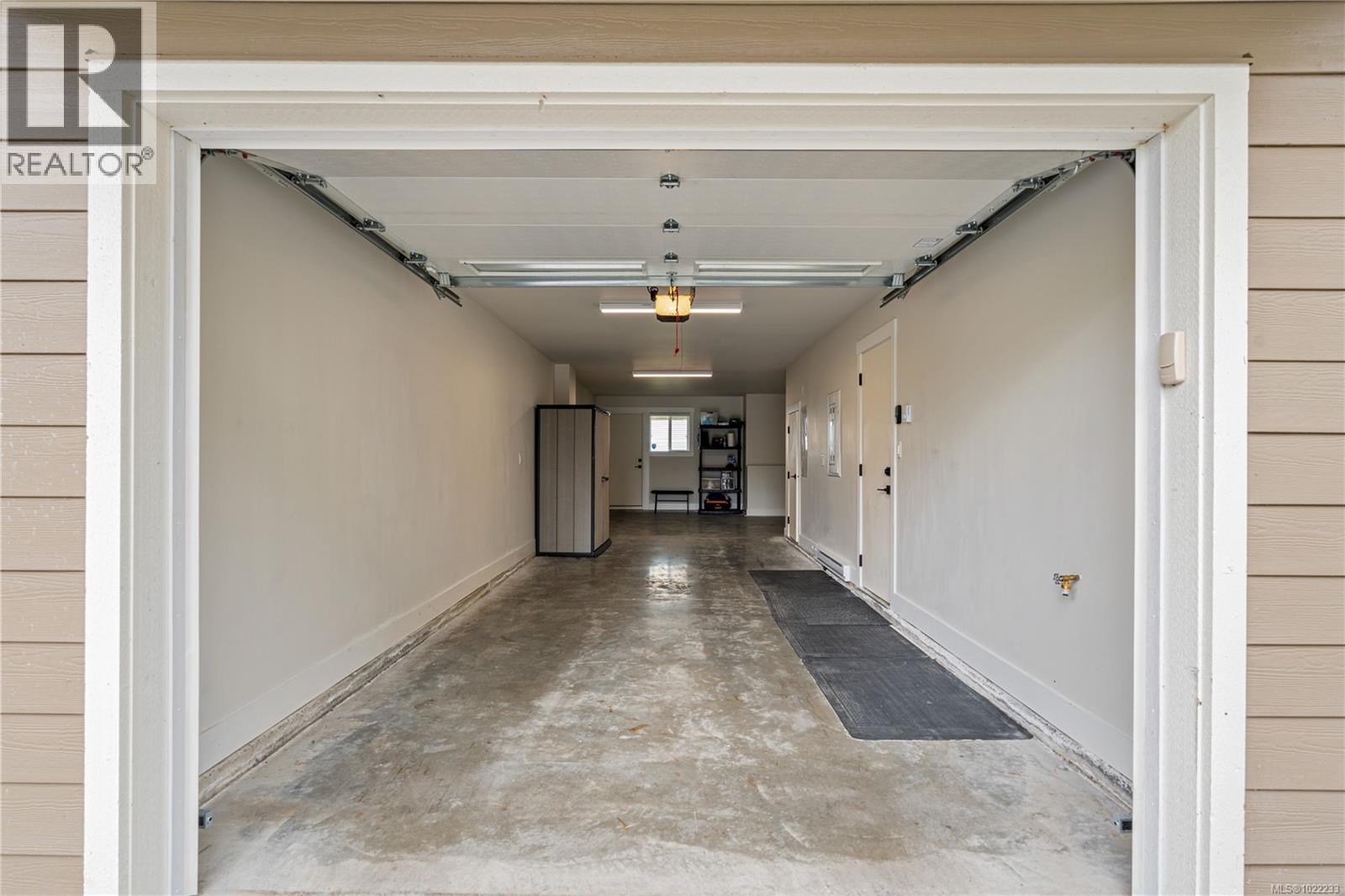  1161 Moonstone Loop, Langford