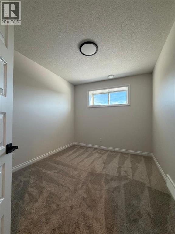 Single Family House 3 Level for Sale in  Homestead Circle NE Homestead Calgary 