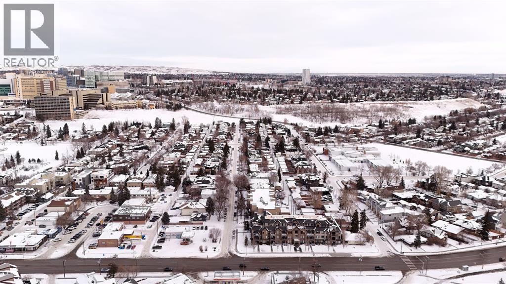 Single Family House for Sale in    Street NW Parkdale Calgary 