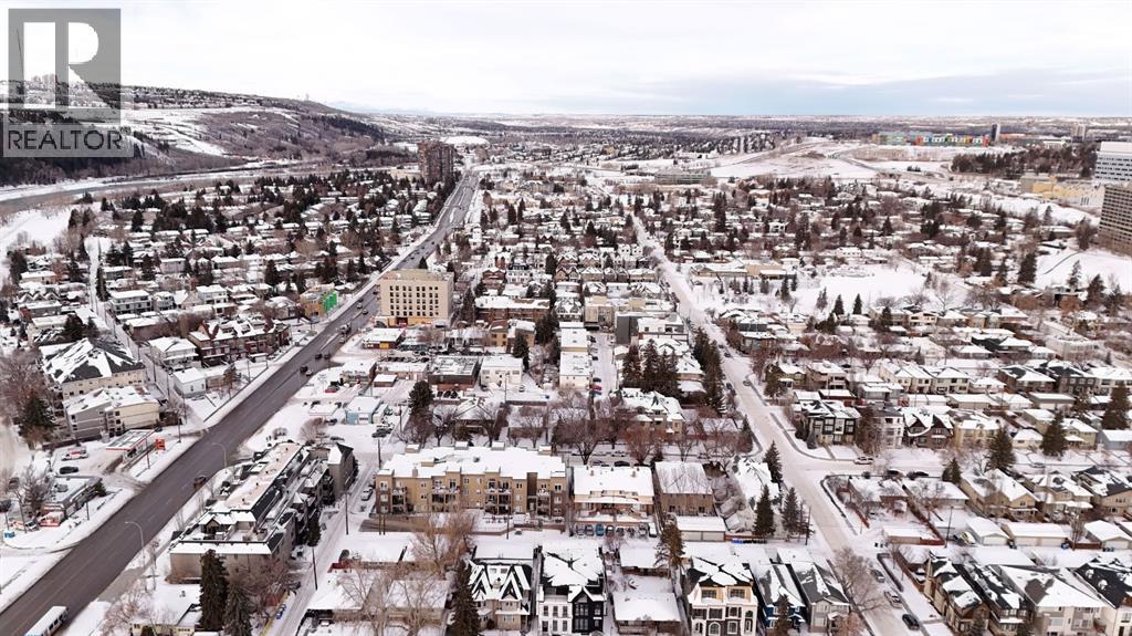 Single Family House for Sale in    Street NW Parkdale Calgary 