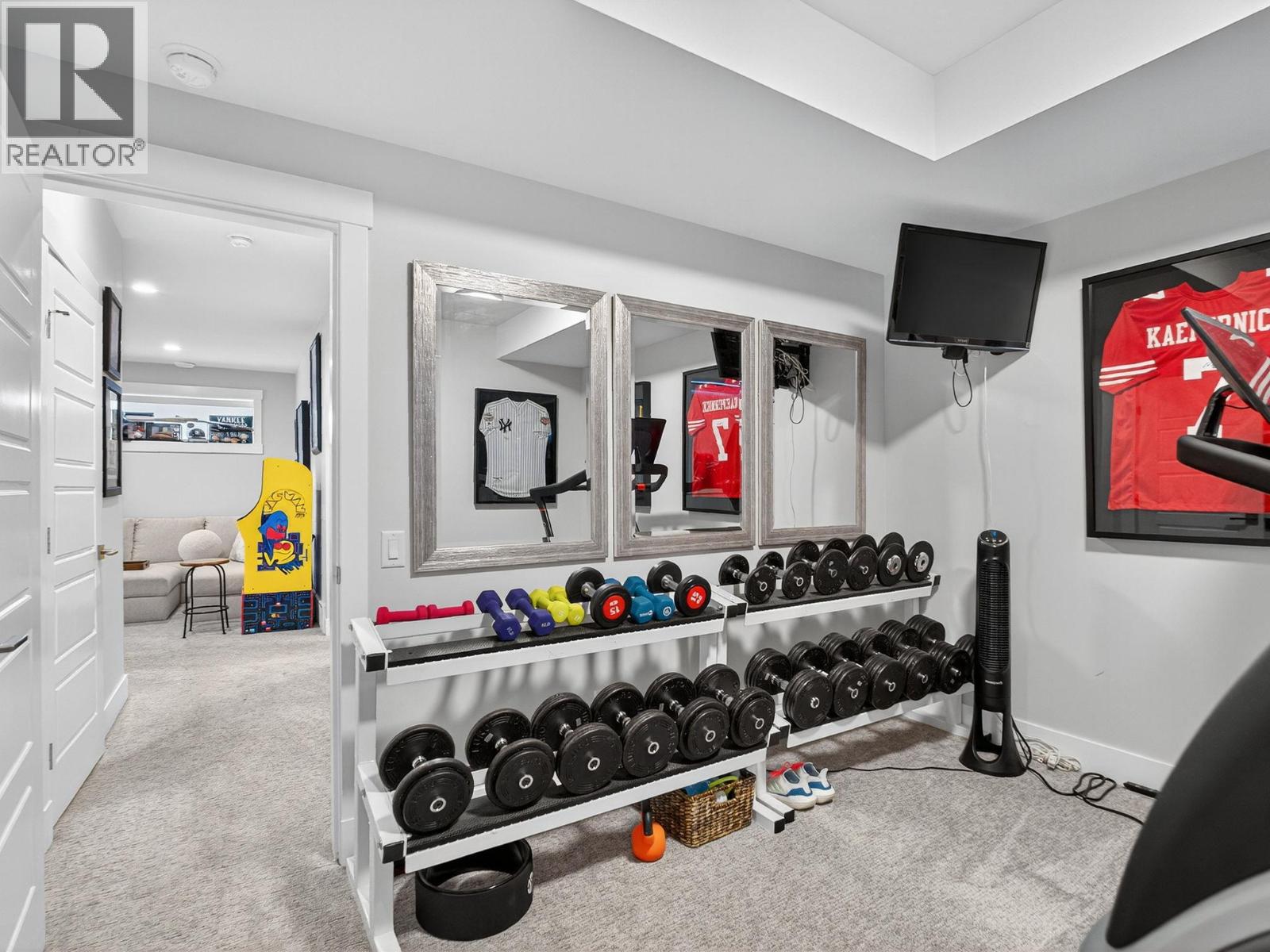  9443 Ledgestone Road, Lake Country