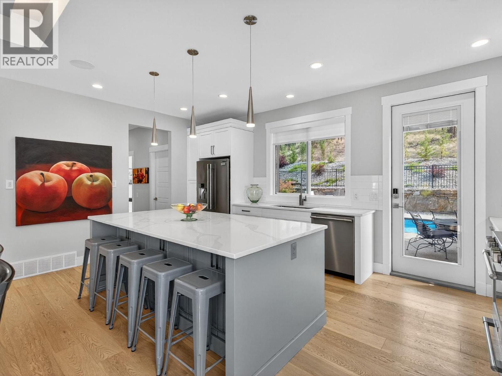  9443 Ledgestone Road, Lake Country