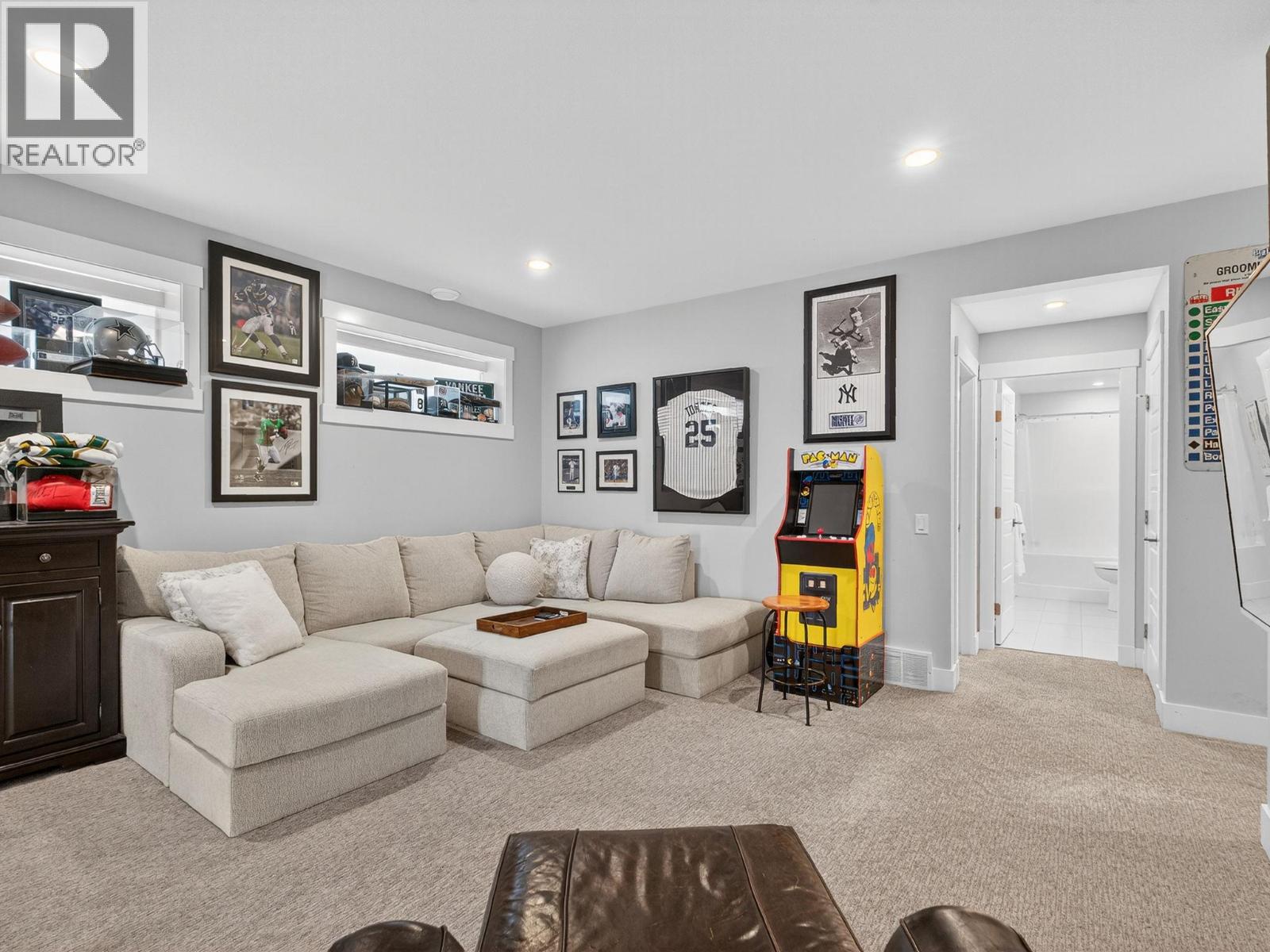  9443 Ledgestone Road, Lake Country