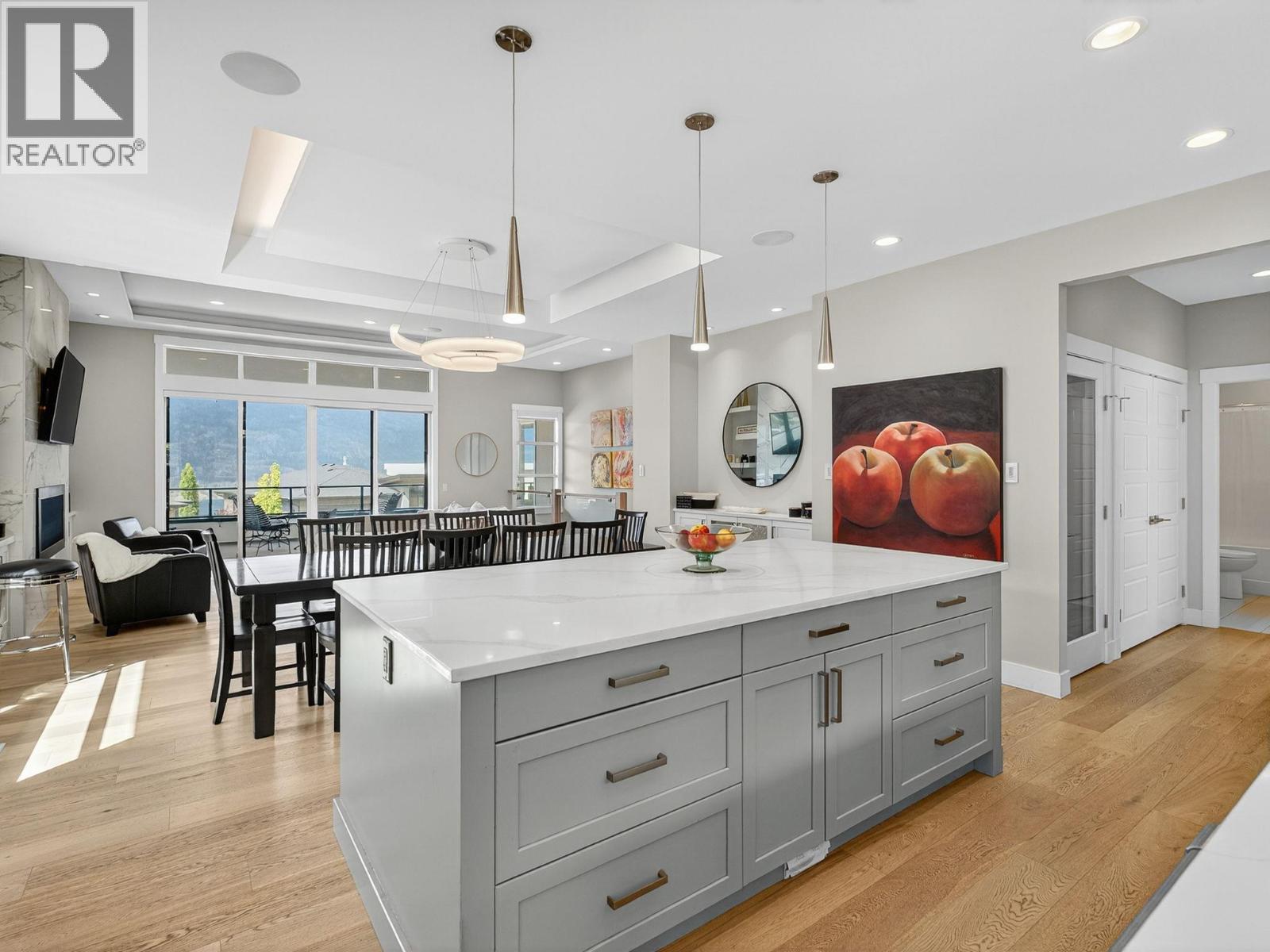  9443 Ledgestone Road, Lake Country