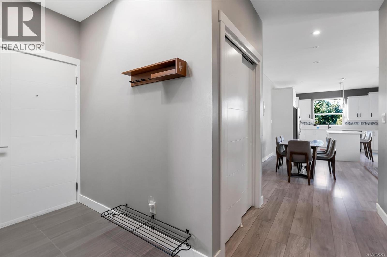 401 2783 Strathmore Road, Langford