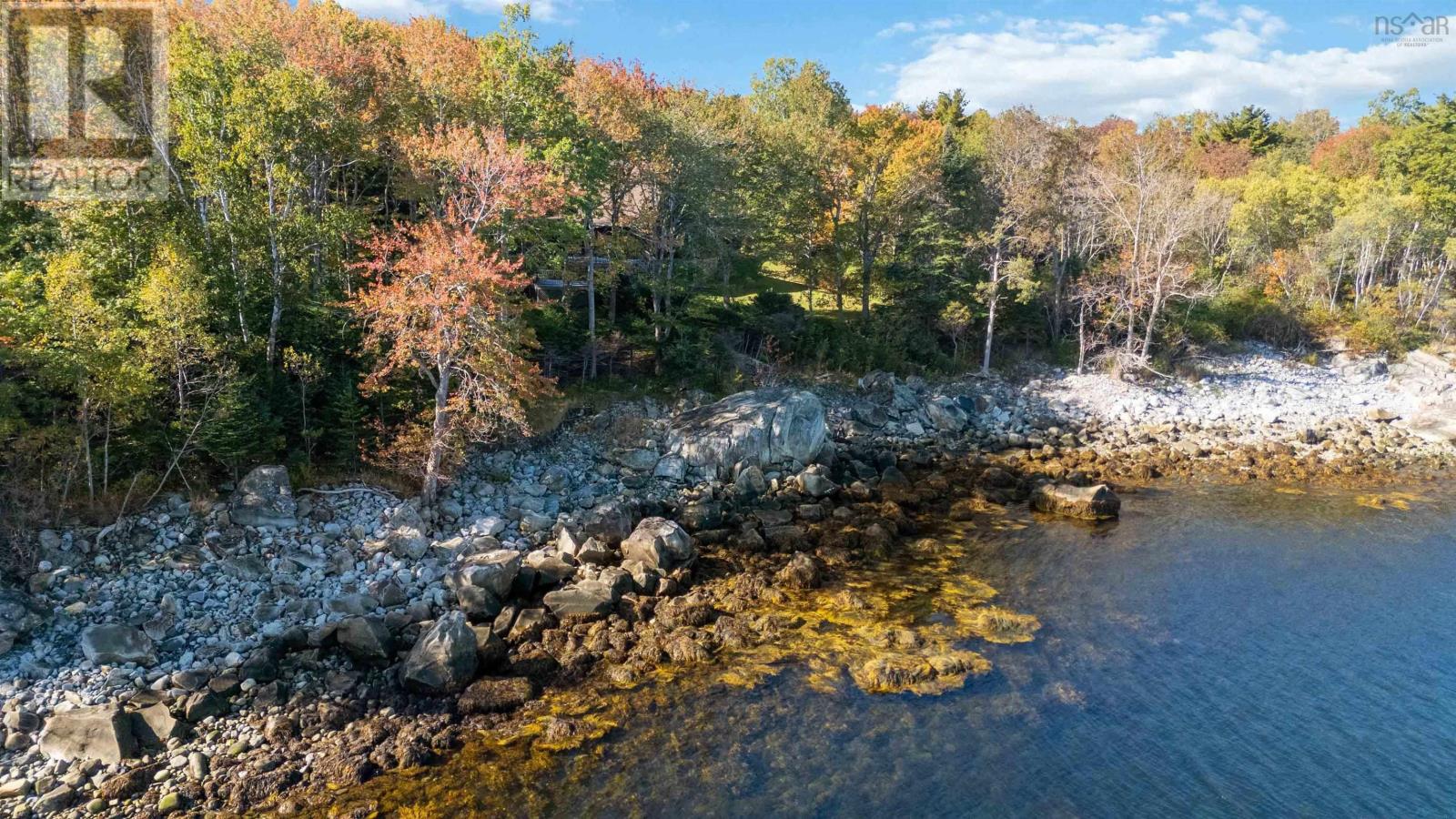 Single Family House Contemporary for Sale in  Shore Road Mount Pleasant 