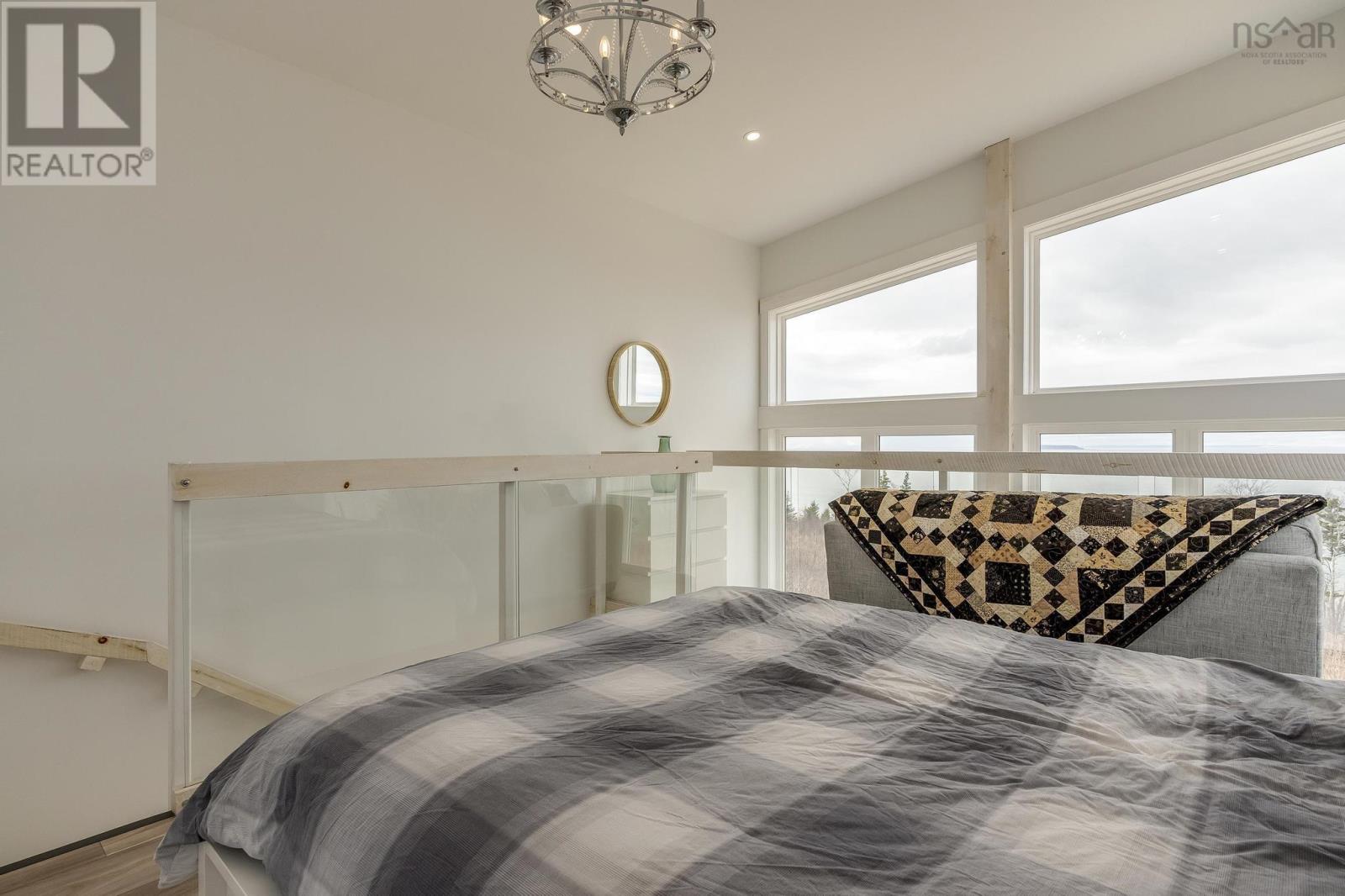 Property 15 of 44 of 83/85 Russia Road