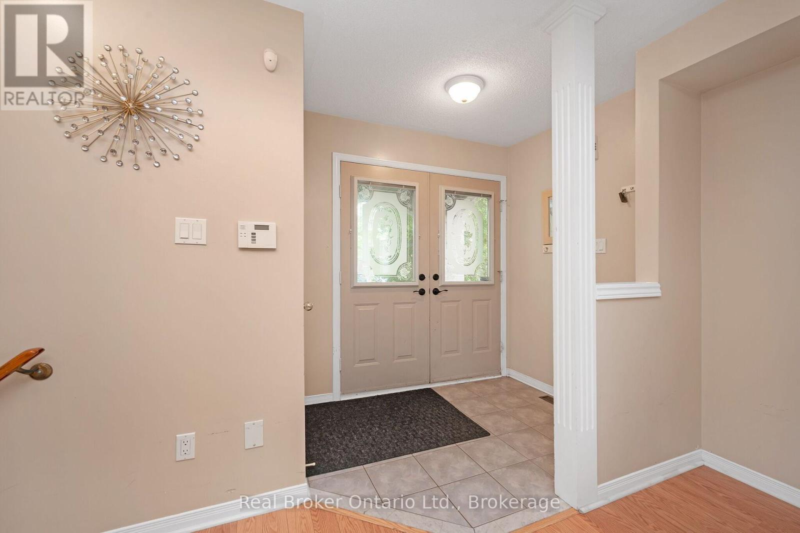 2189 SHORNCLIFFE BOULEVARD - 5