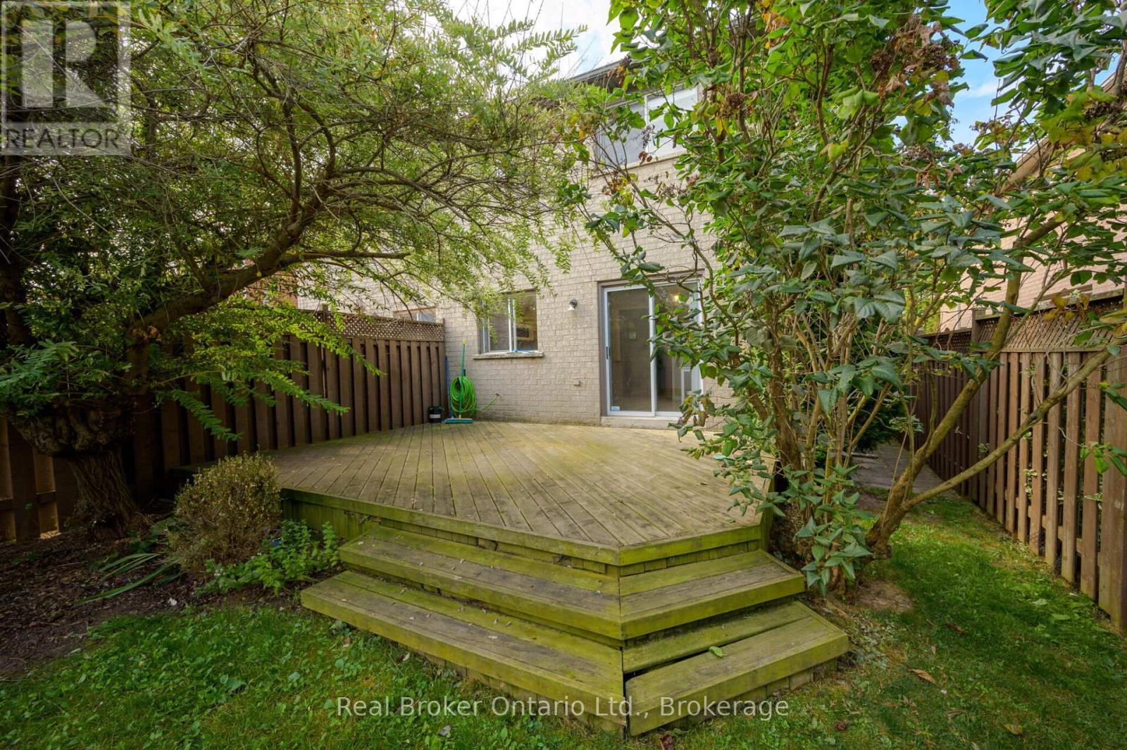2189 SHORNCLIFFE BOULEVARD - 28