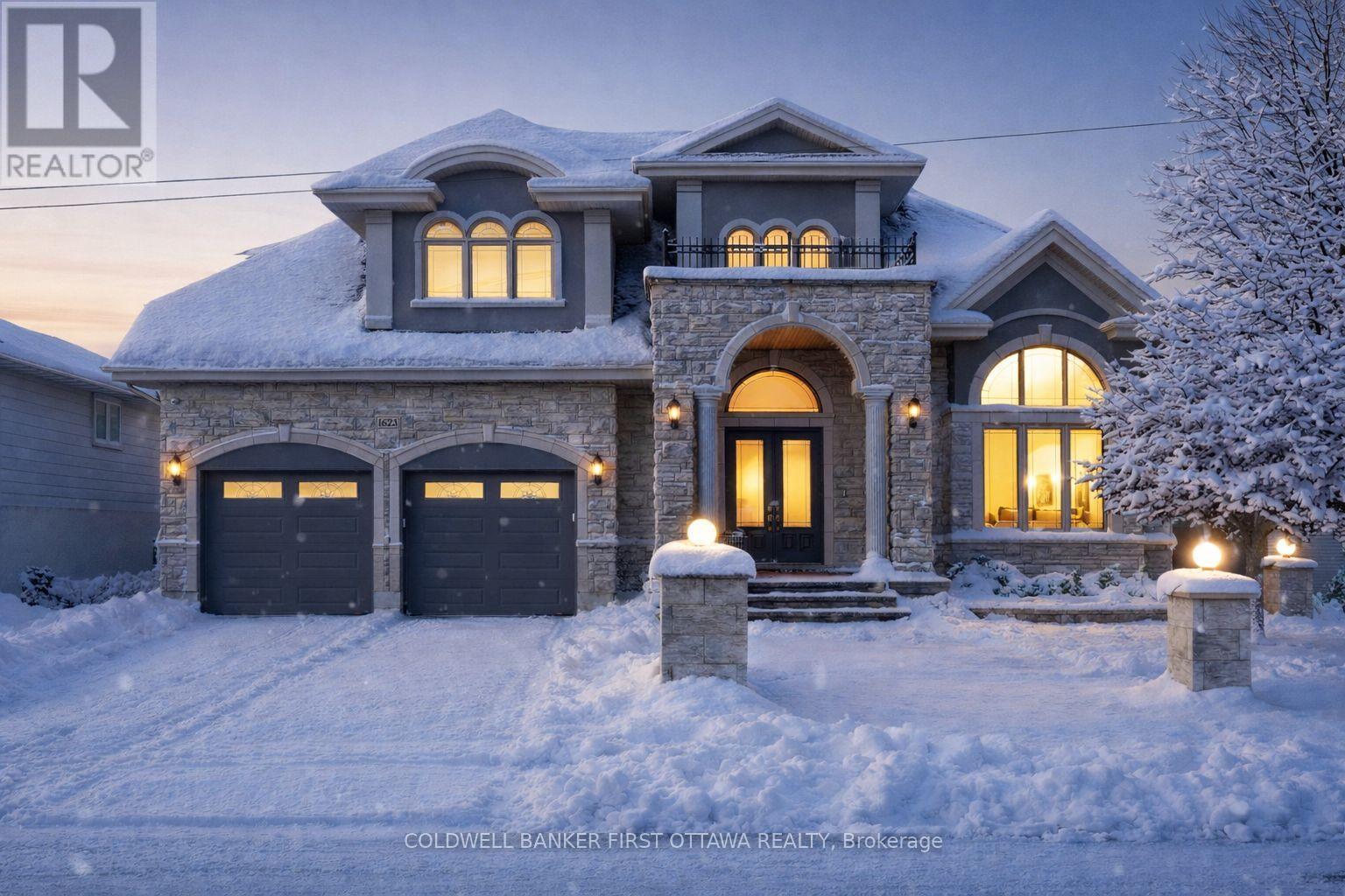 Welcome home to 1623 Claymor Ave!