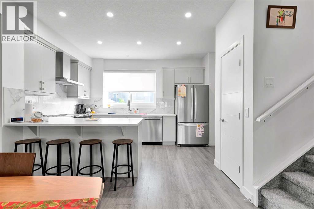 Single Family House for Sale in  Ambleton Drive NW Moraine Calgary 