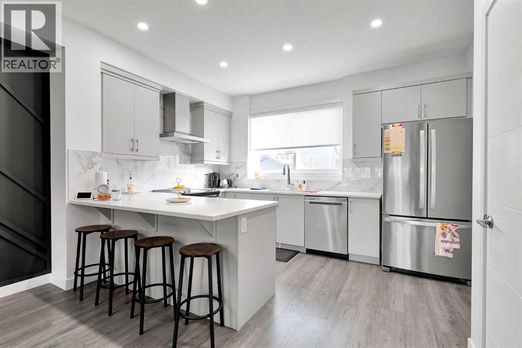 Single Family House for Sale in  Ambleton Drive NW Moraine Calgary 