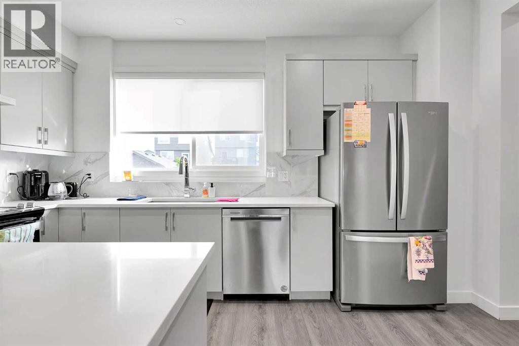 Single Family House for Sale in  Ambleton Drive NW Moraine Calgary 