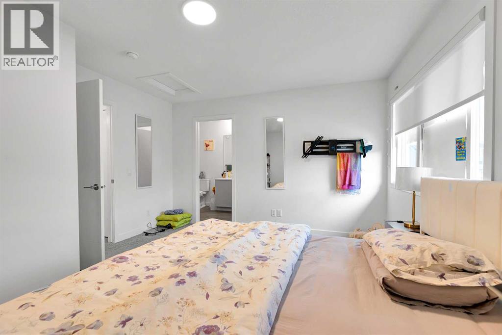 Single Family House for Sale in  Ambleton Drive NW Moraine Calgary 