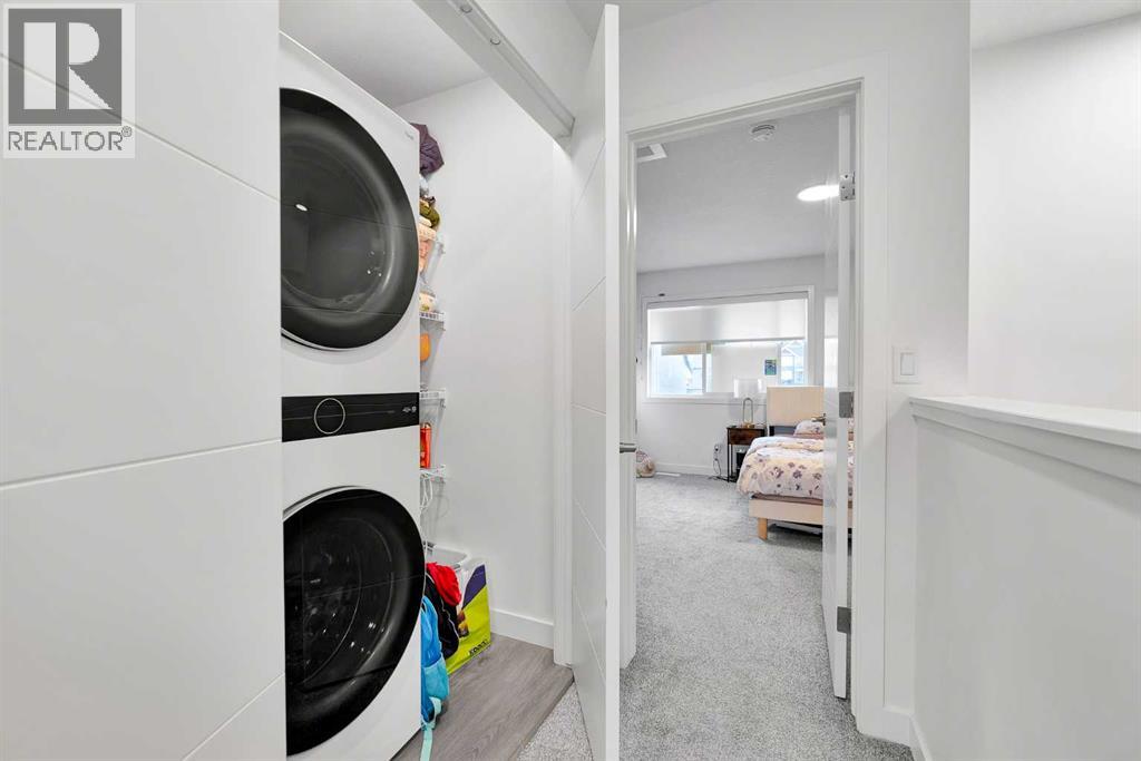 Single Family House for Sale in  Ambleton Drive NW Moraine Calgary 