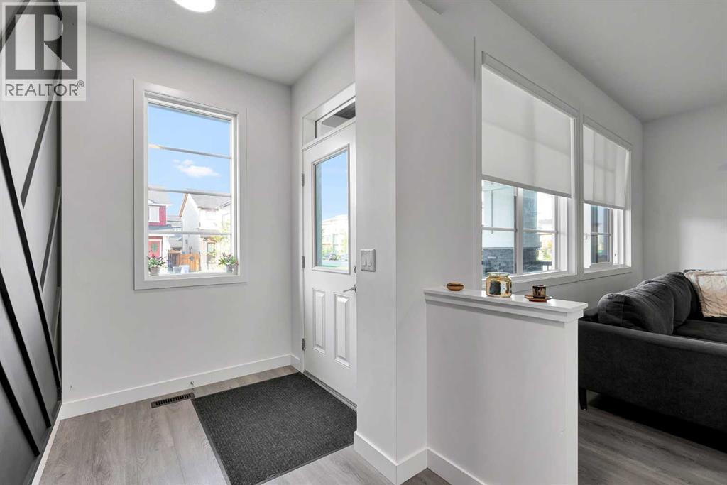 Single Family House for Sale in  Ambleton Drive NW Moraine Calgary 