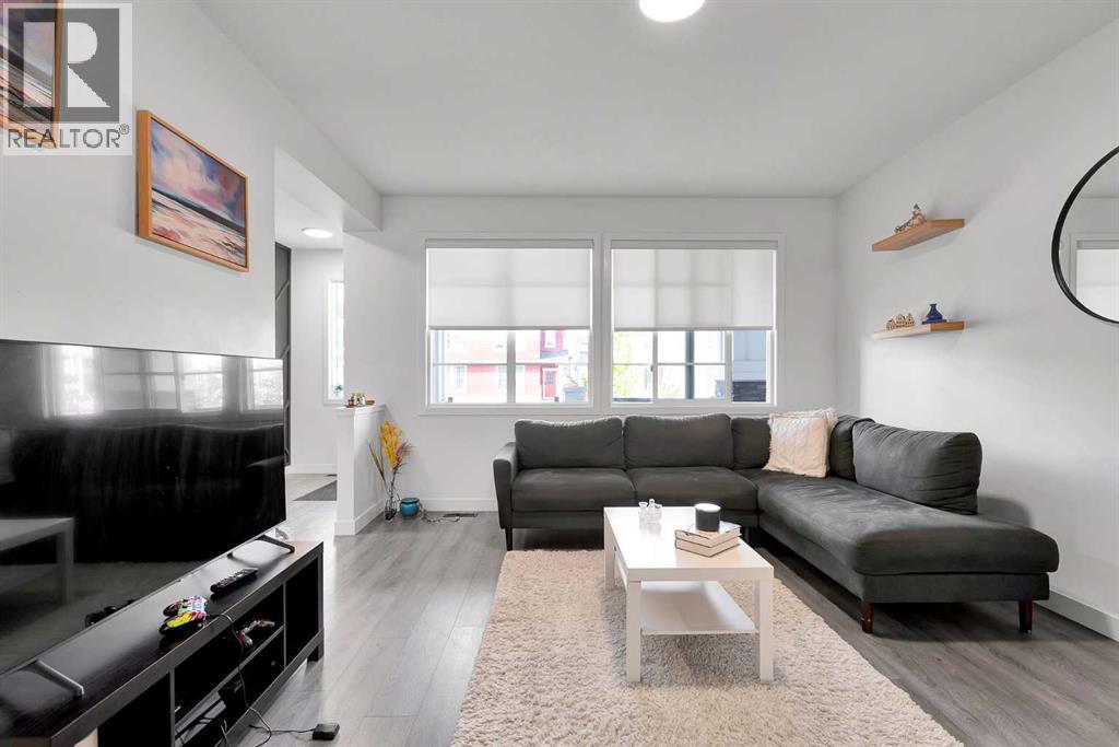 Single Family House for Sale in  Ambleton Drive NW Moraine Calgary 