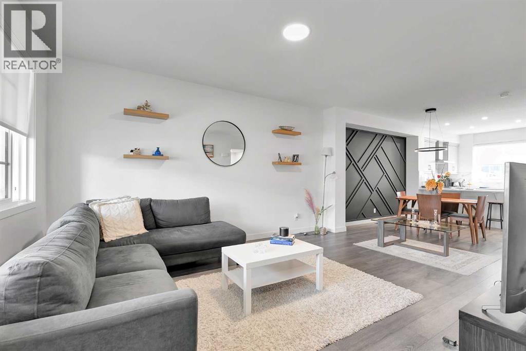 Single Family House for Sale in  Ambleton Drive NW Moraine Calgary 