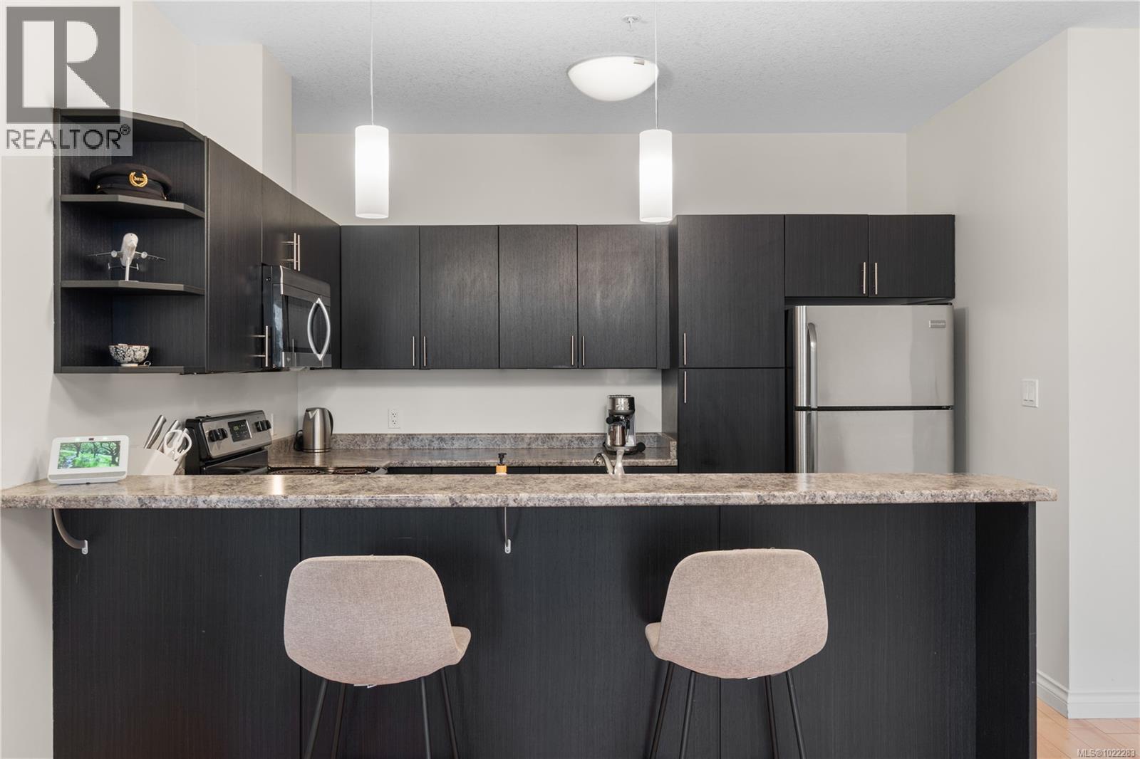 107 2111 Meredith Rd, Nanaimo