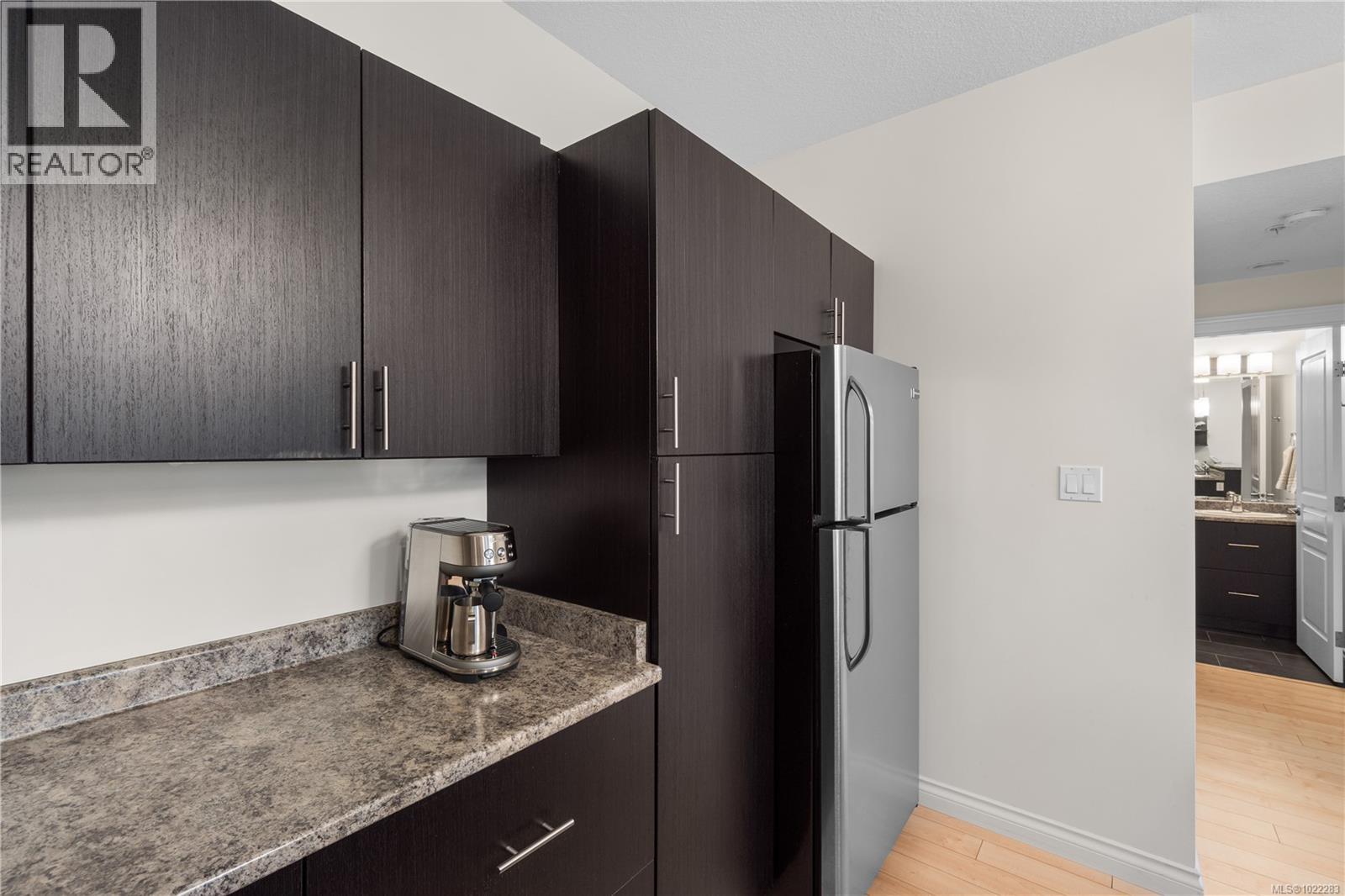 107 2111 Meredith Rd, Nanaimo