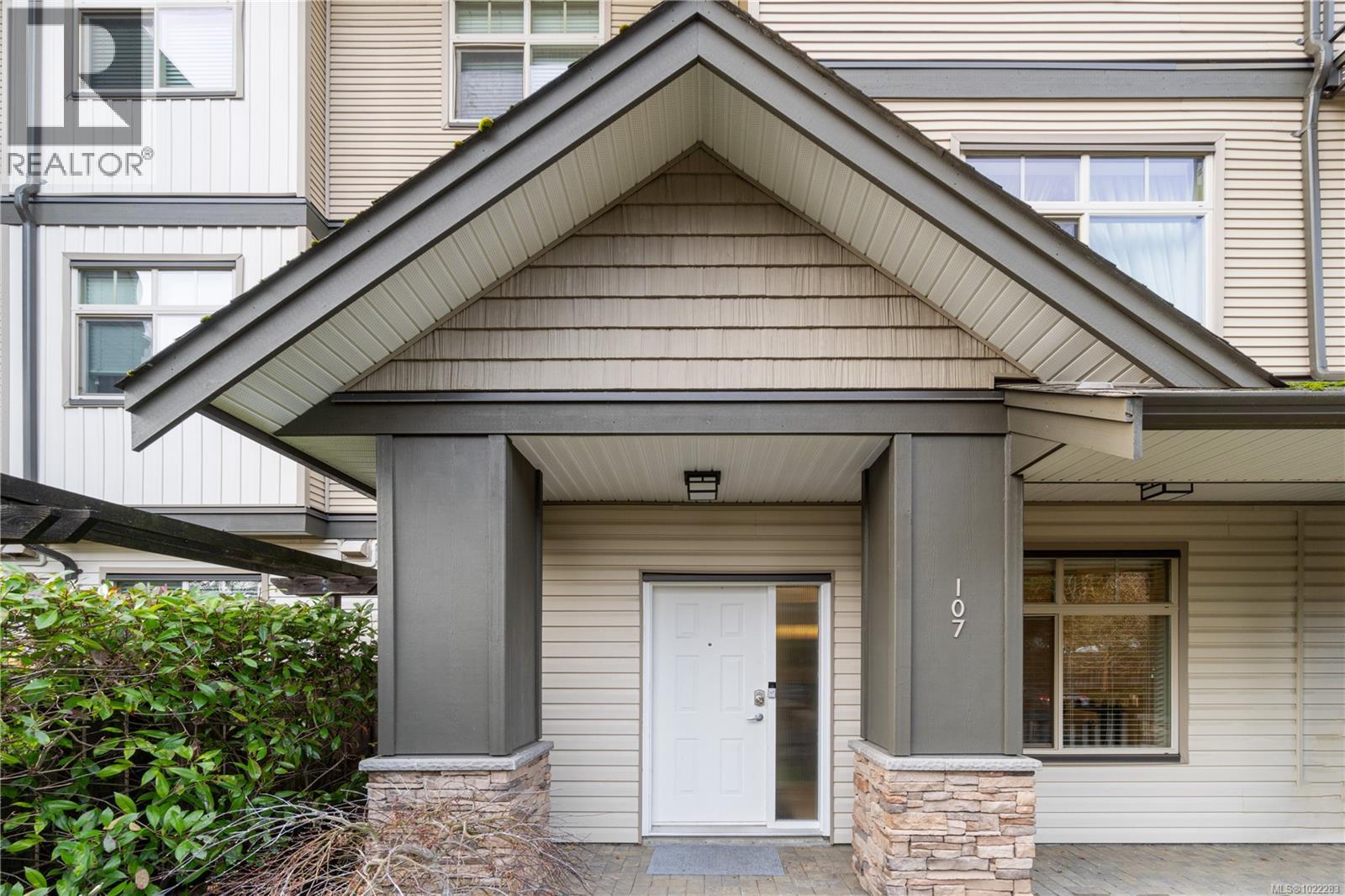 107 2111 Meredith Rd, Nanaimo