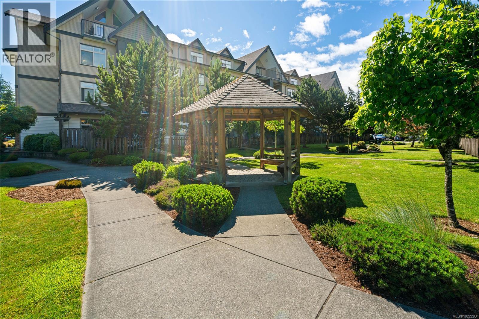 107 2111 Meredith Rd, Nanaimo