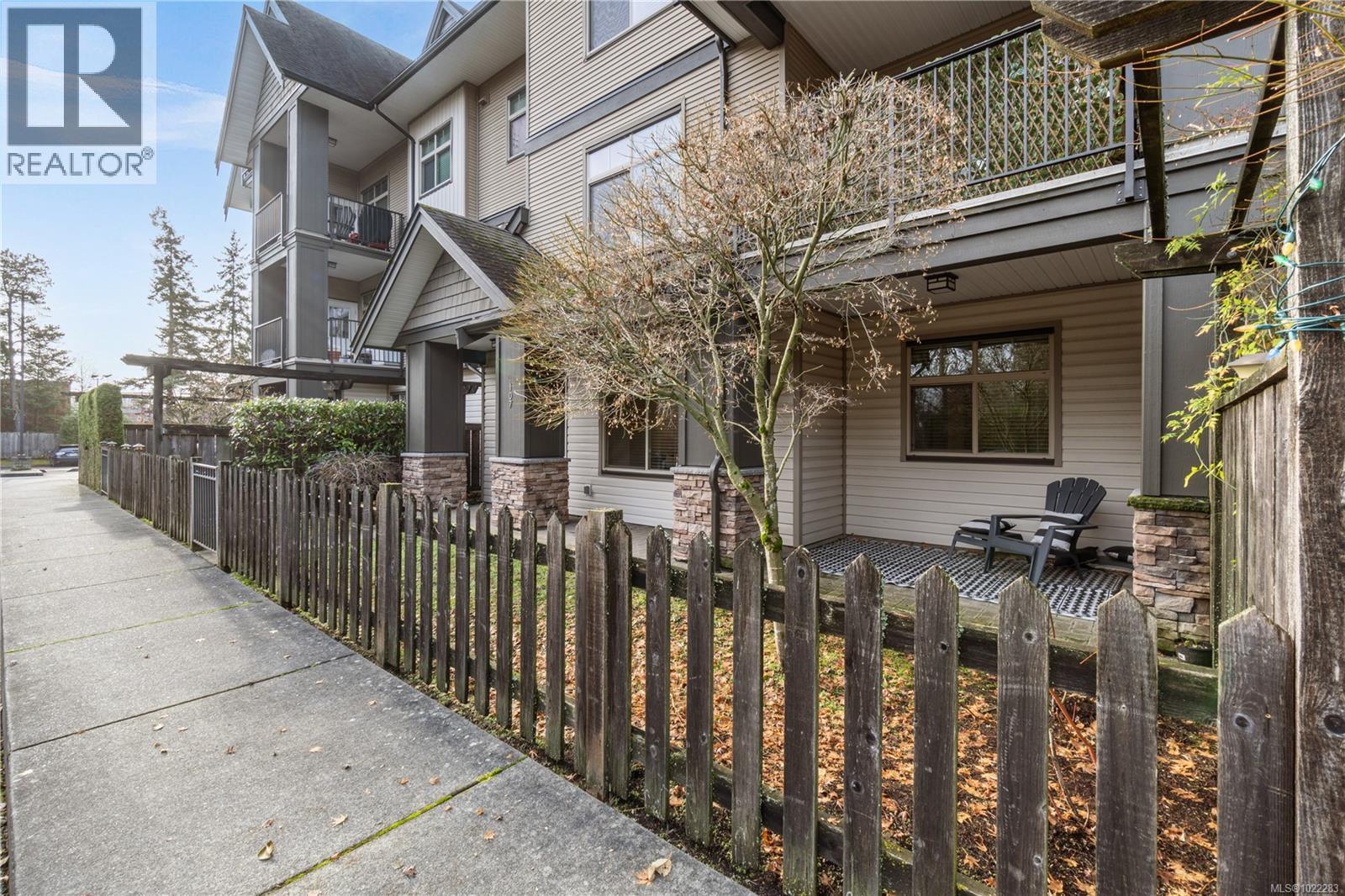 107 2111 Meredith Rd, Nanaimo