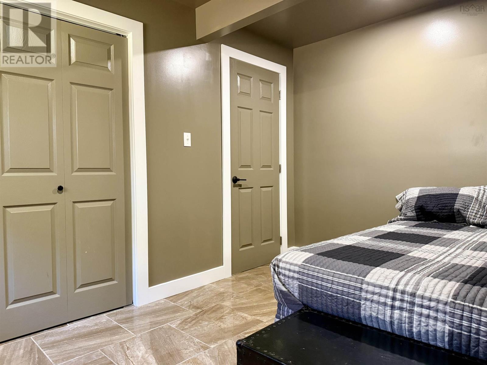 Property 29 of 31 of 153 Shore Road