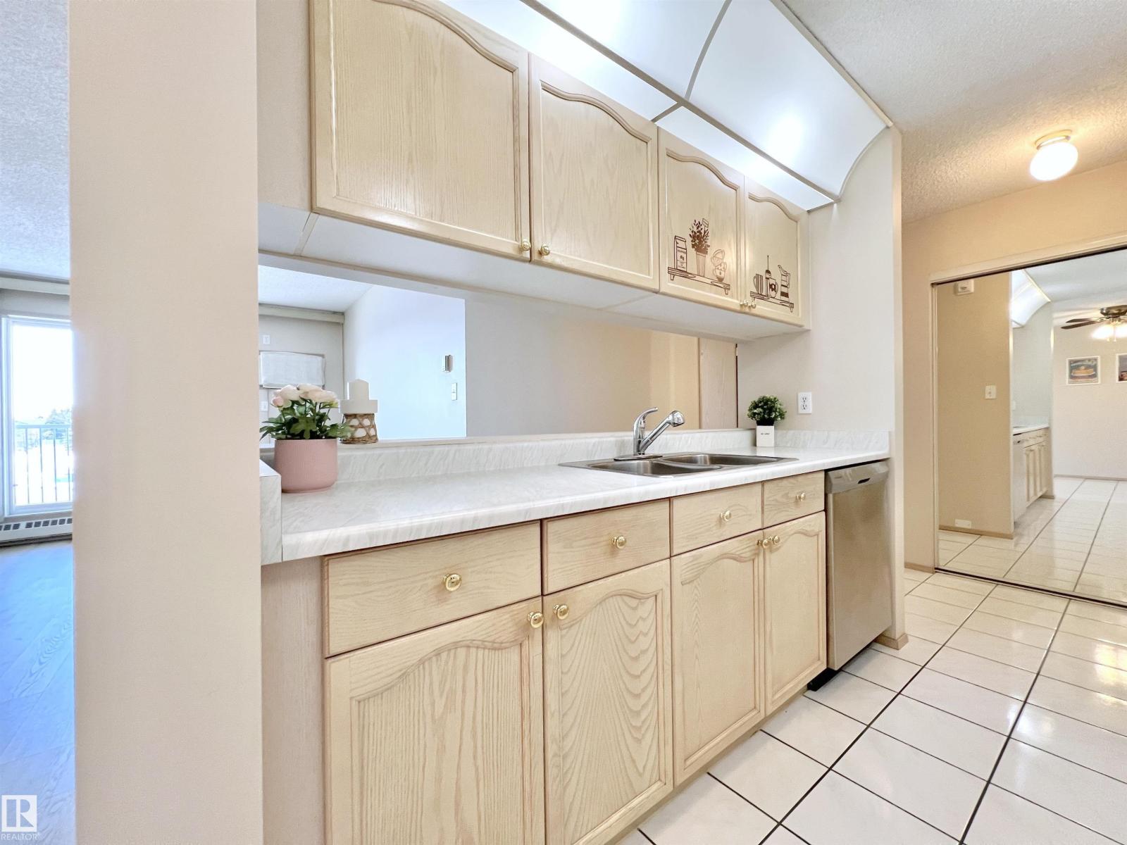 #334 9620 174 ST NW, Edmonton