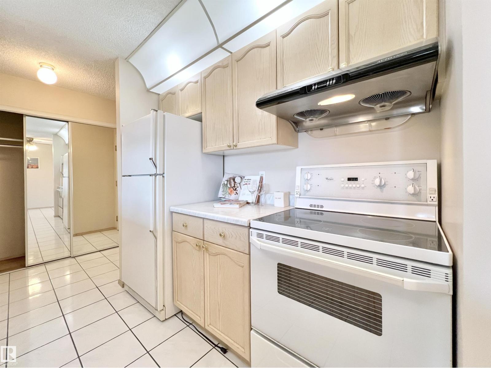 #334 9620 174 ST NW, Edmonton