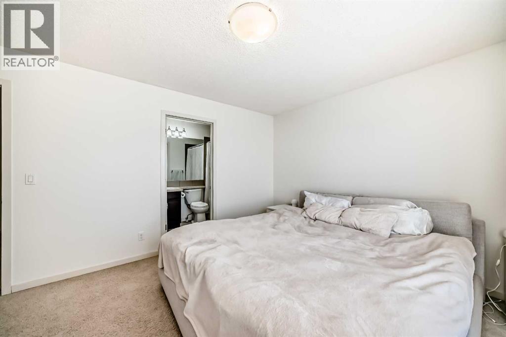 Single Family House for Sale in  Autumn Crescent SE Auburn Bay Calgary 