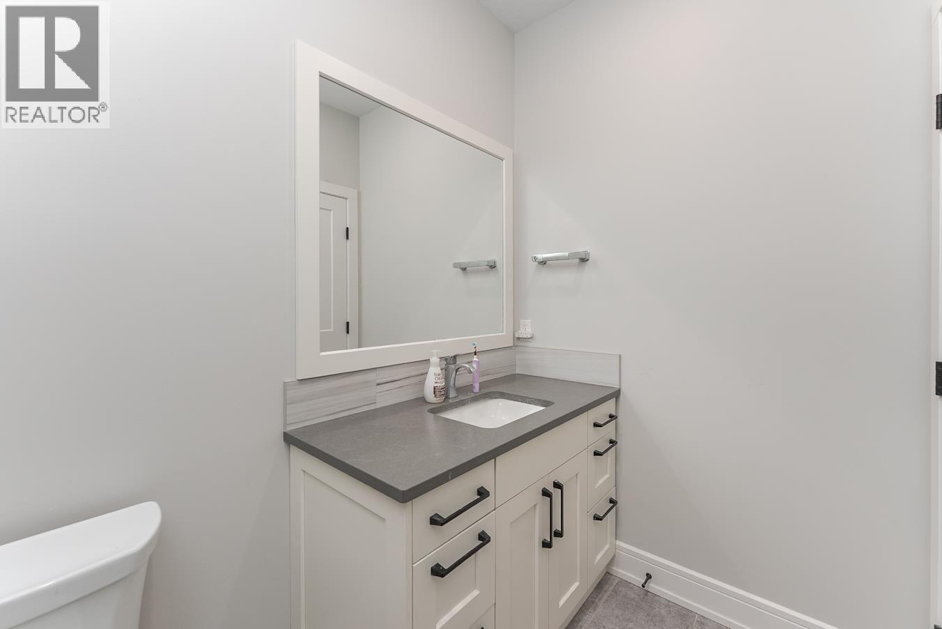 3350 HILLSIDE DRIVE, Prince George