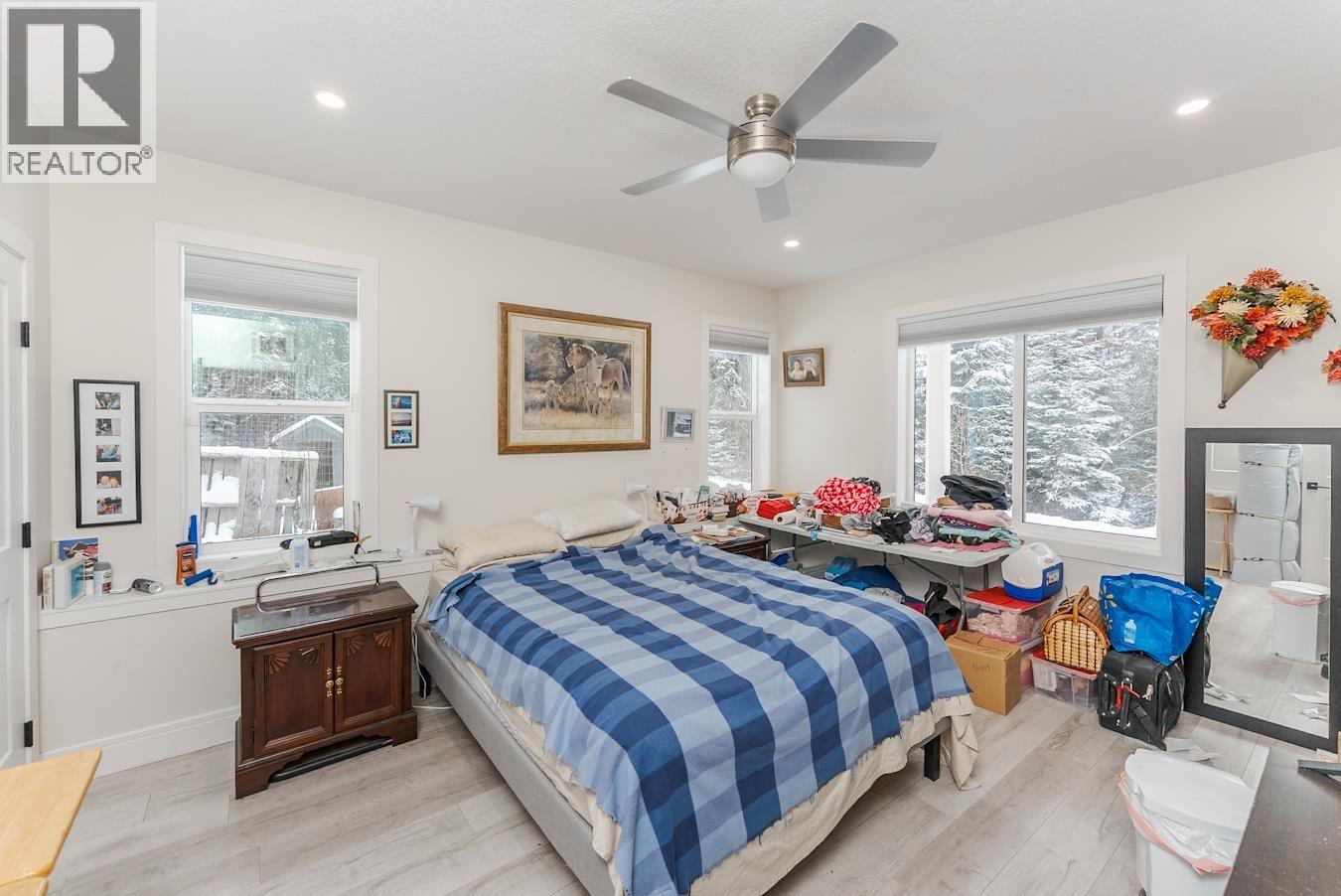 3350 HILLSIDE DRIVE, Prince George