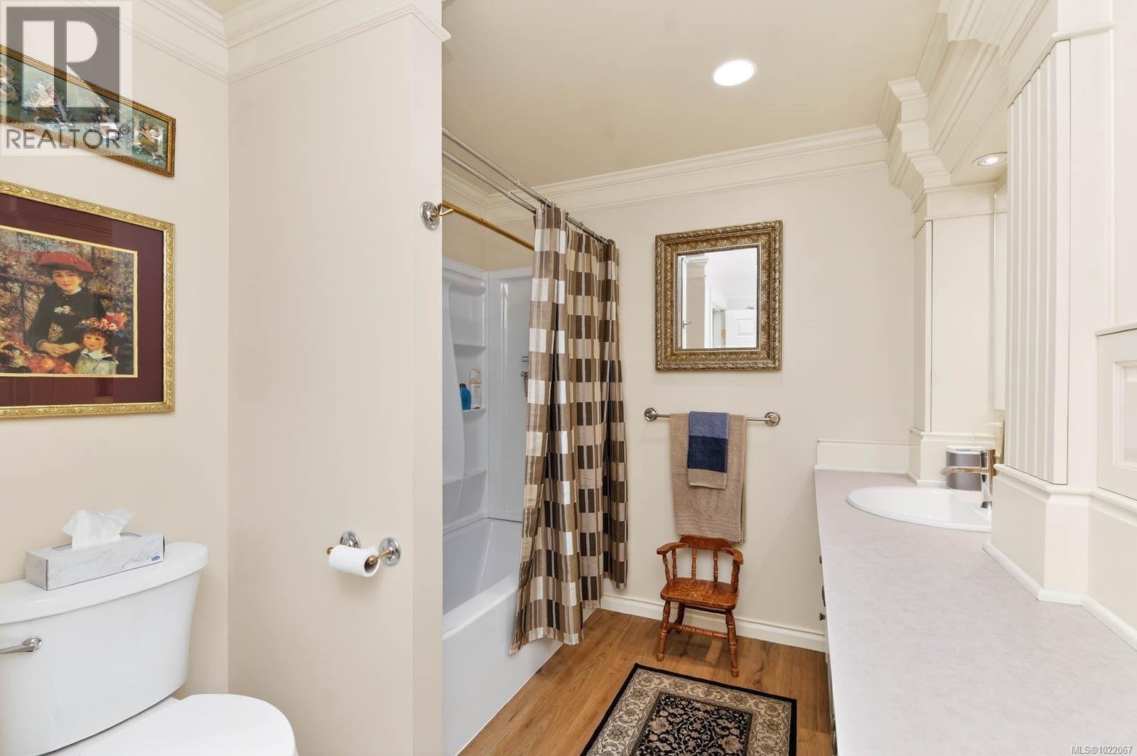 5424 Haslam Dr, Port Alberni