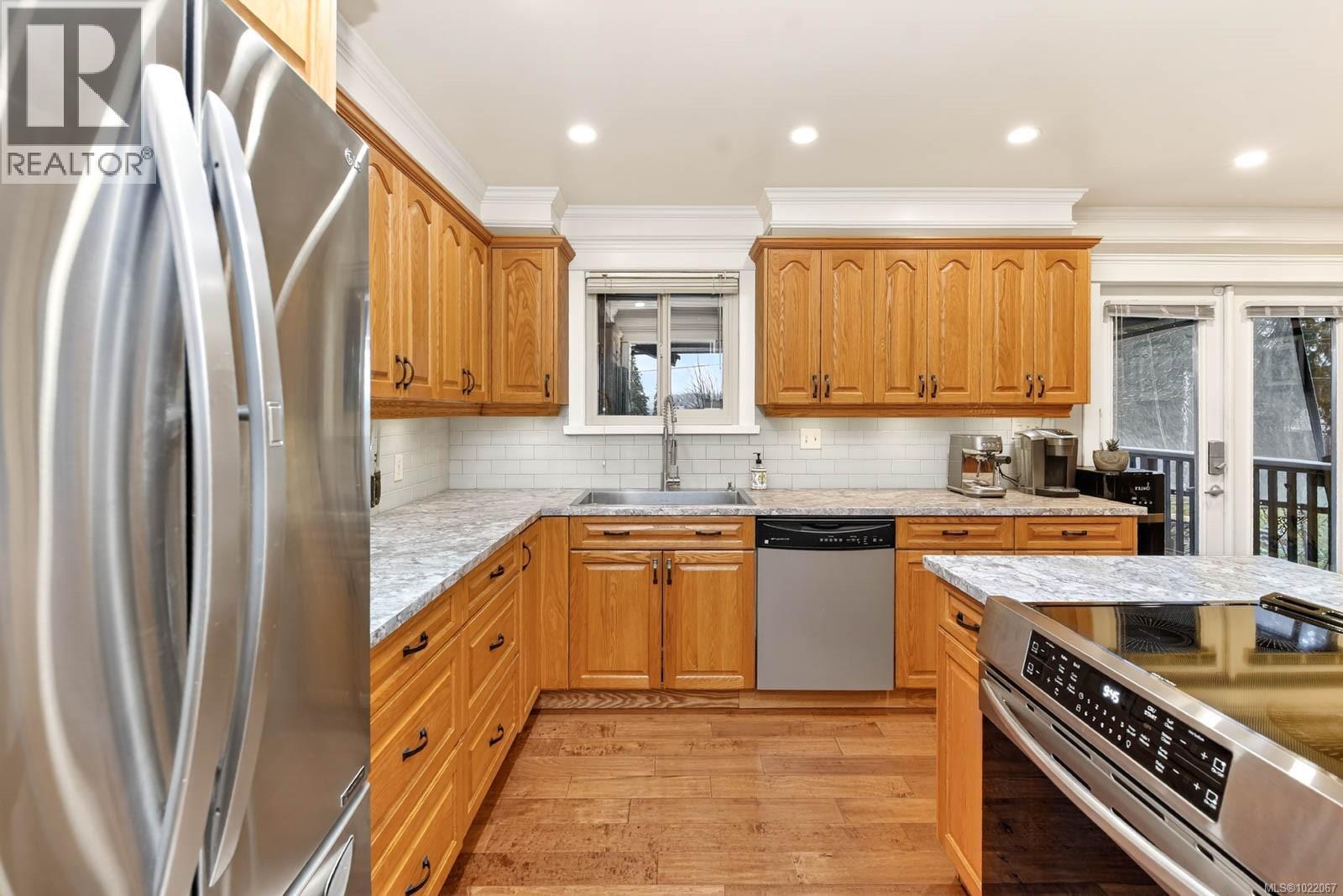 5424 Haslam Dr, Port Alberni