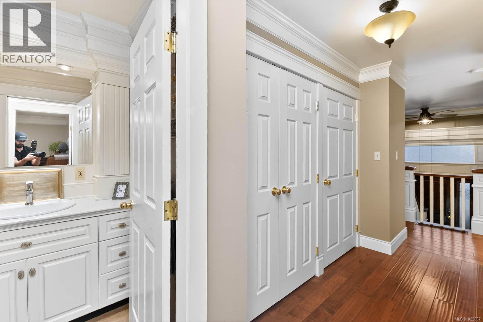 5424 Haslam Dr, Port Alberni