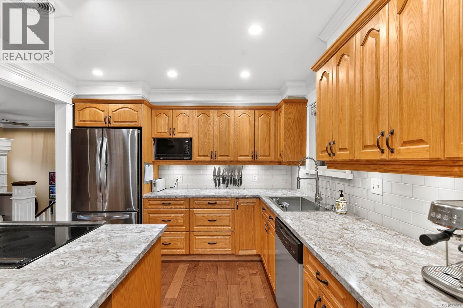 5424 Haslam Dr, Port Alberni