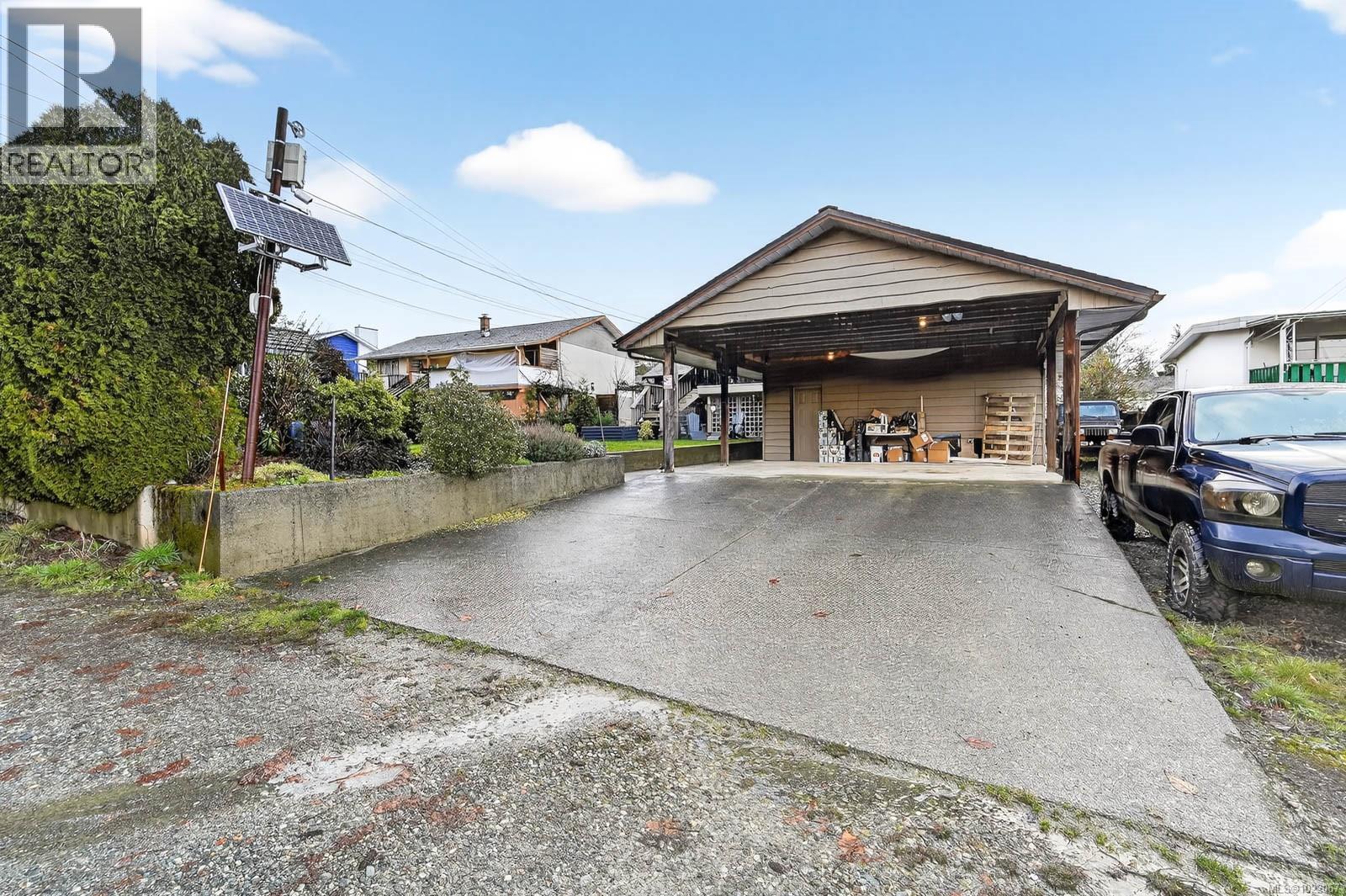 5424 Haslam Dr, Port Alberni