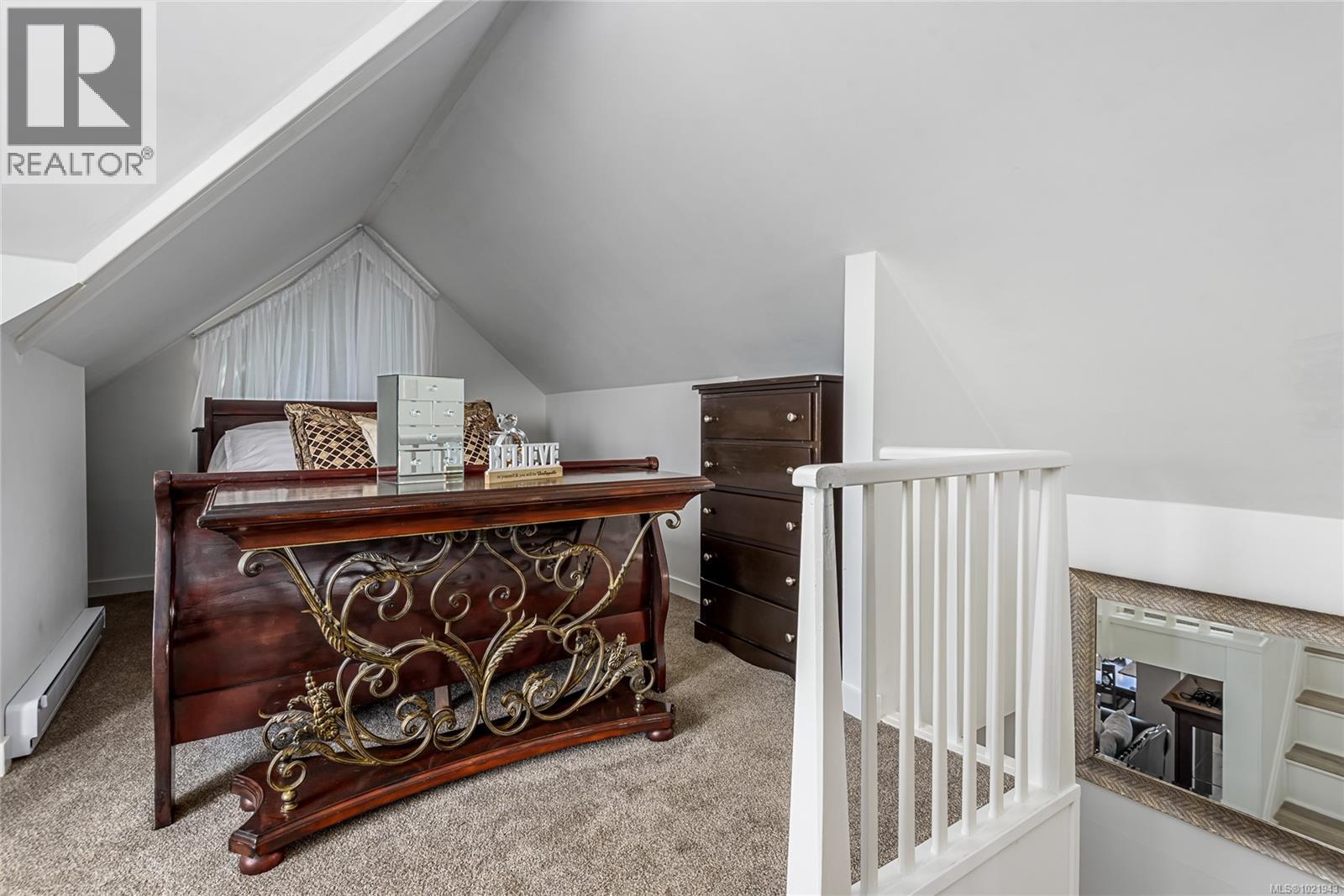 5429 ISLAND HWY - 22