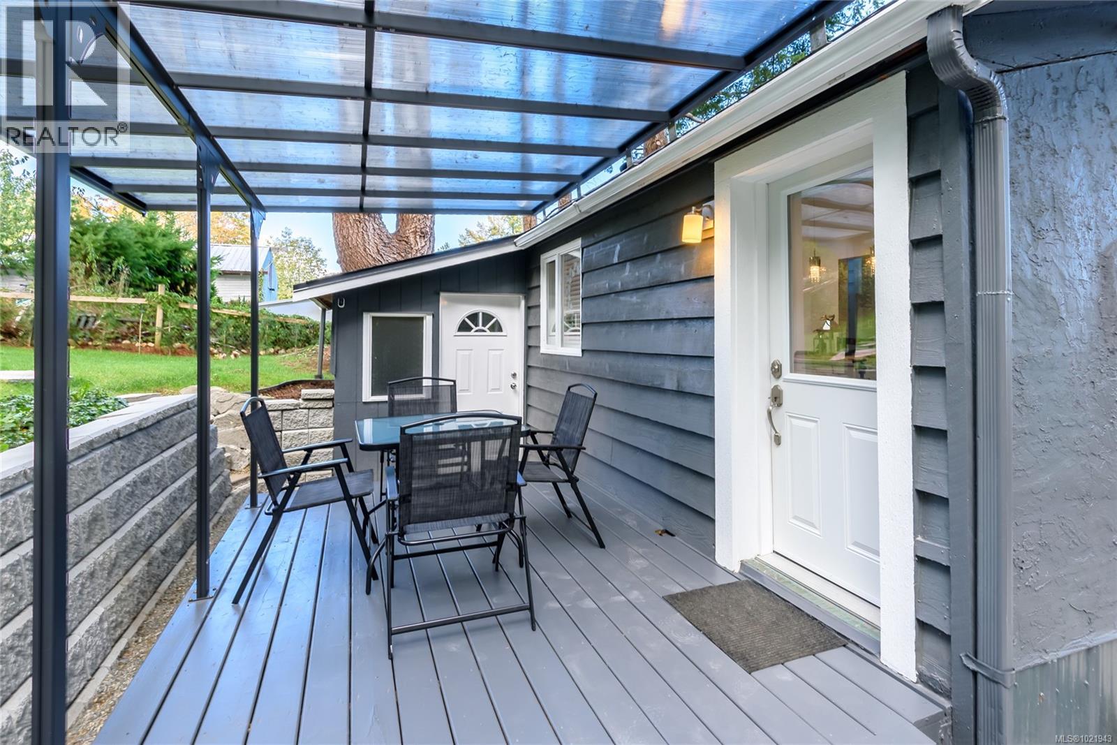 5429 ISLAND HWY - 31