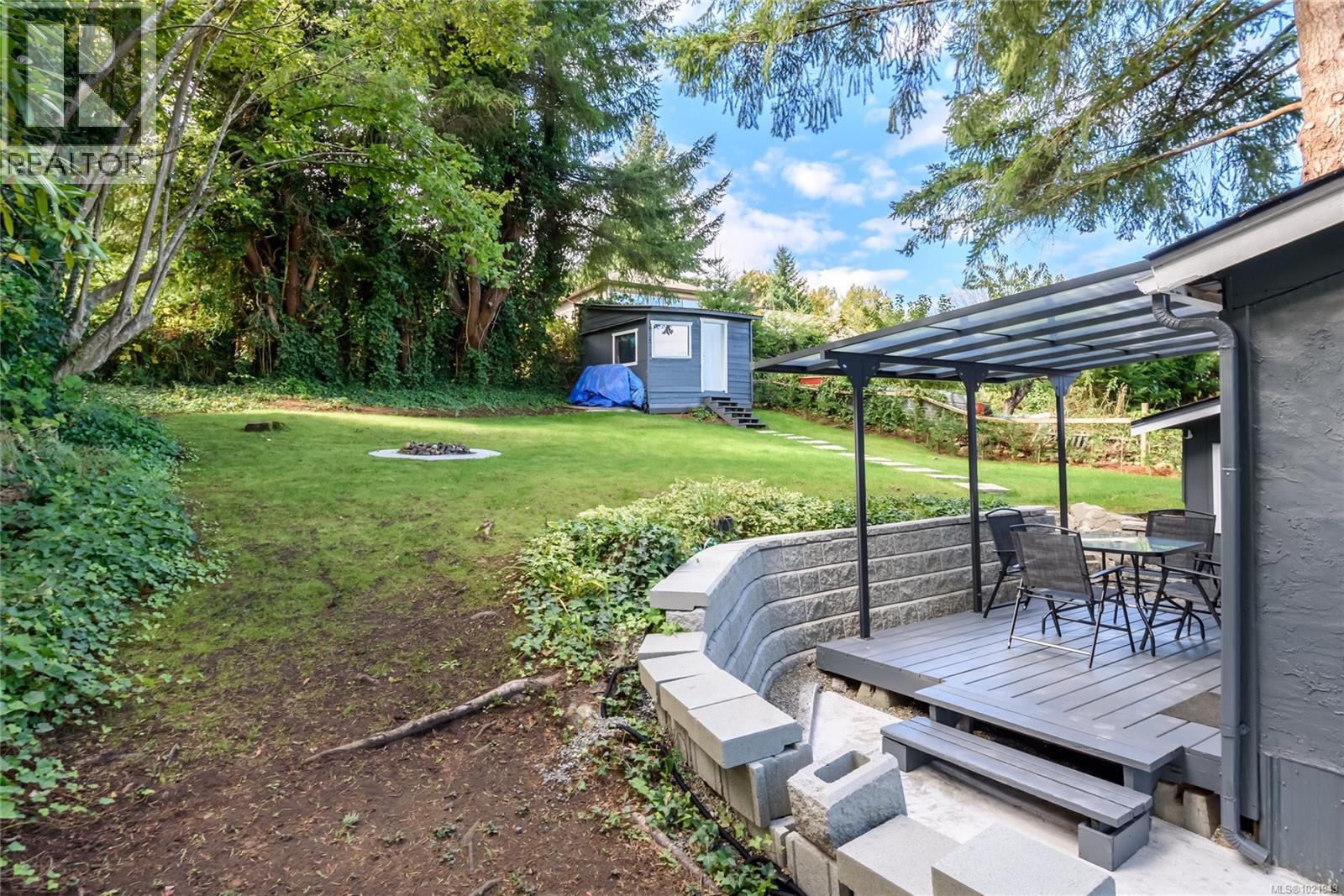 5429 ISLAND HWY - 42