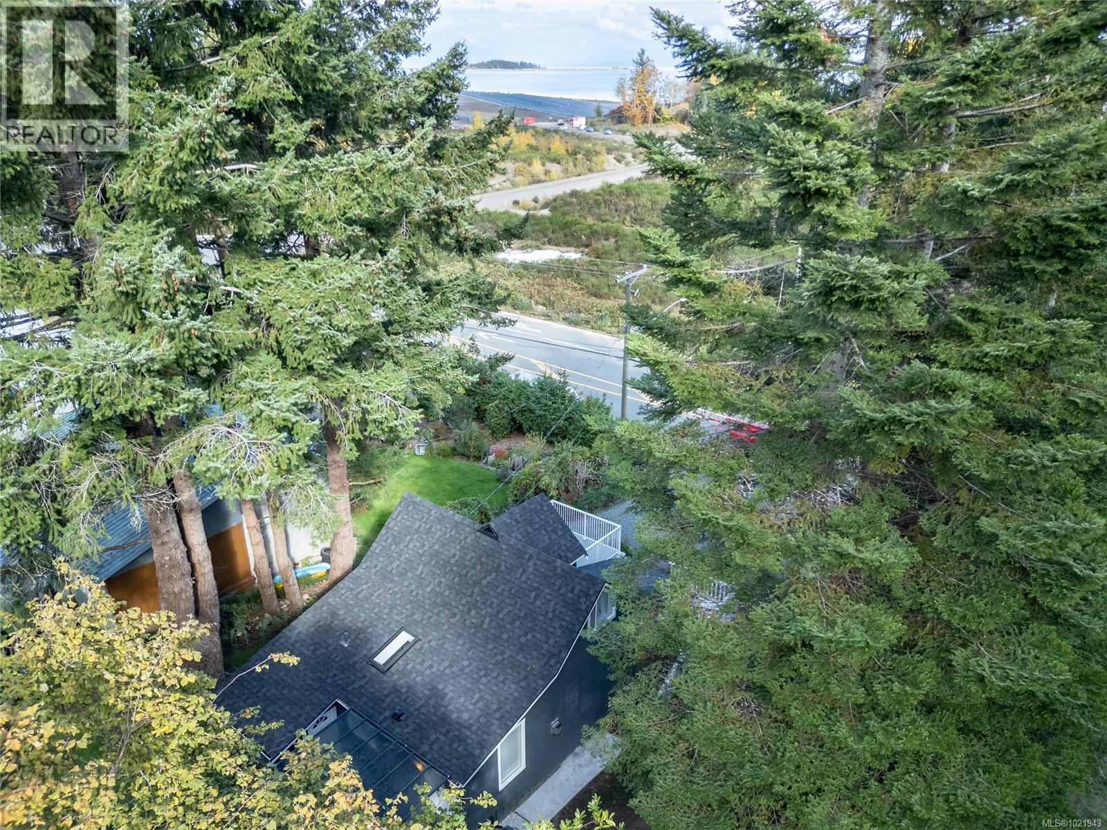 5429 ISLAND HWY - 51