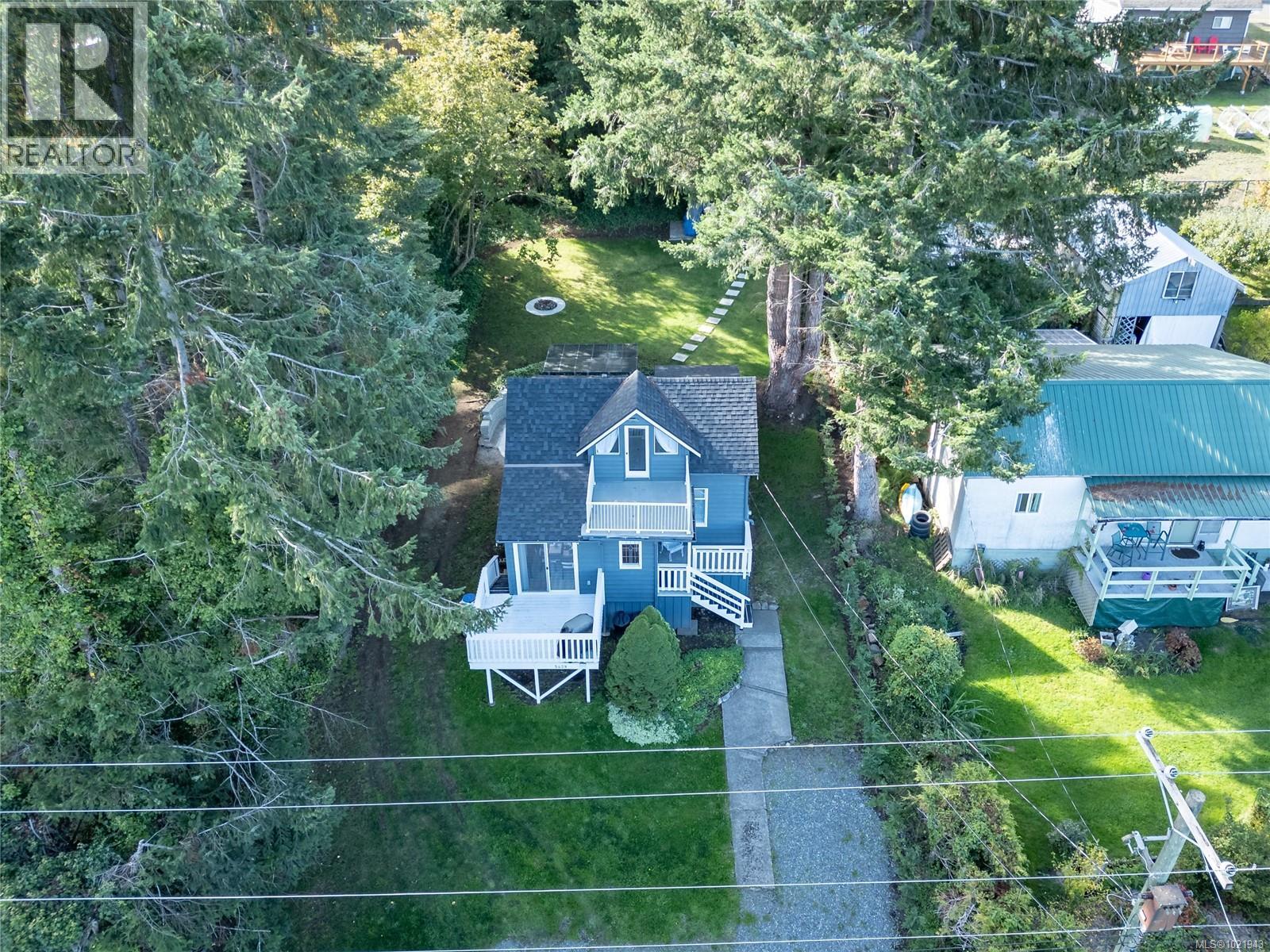 5429 ISLAND HWY - 55