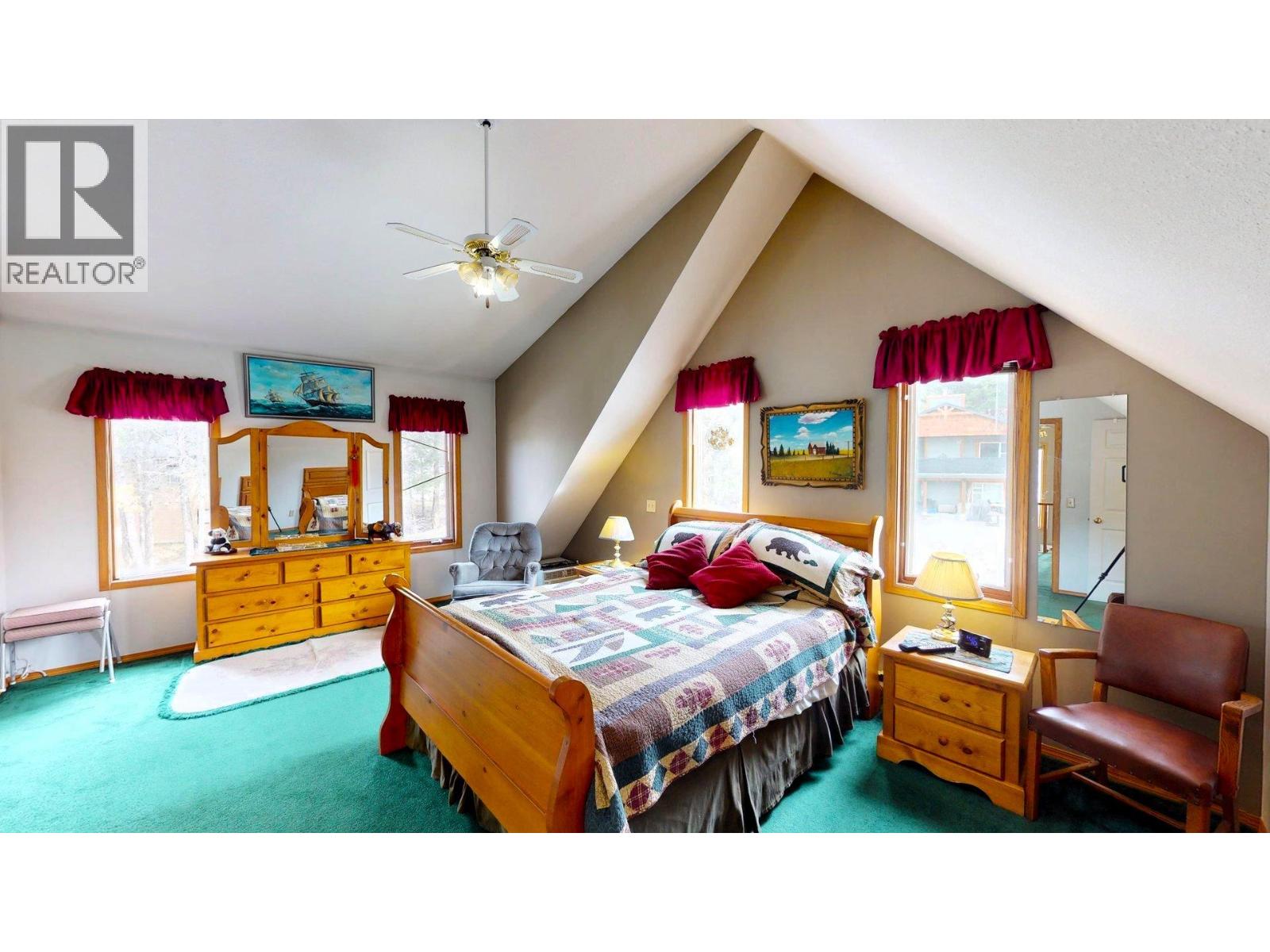 7319 GLACIER DRIVE - 40