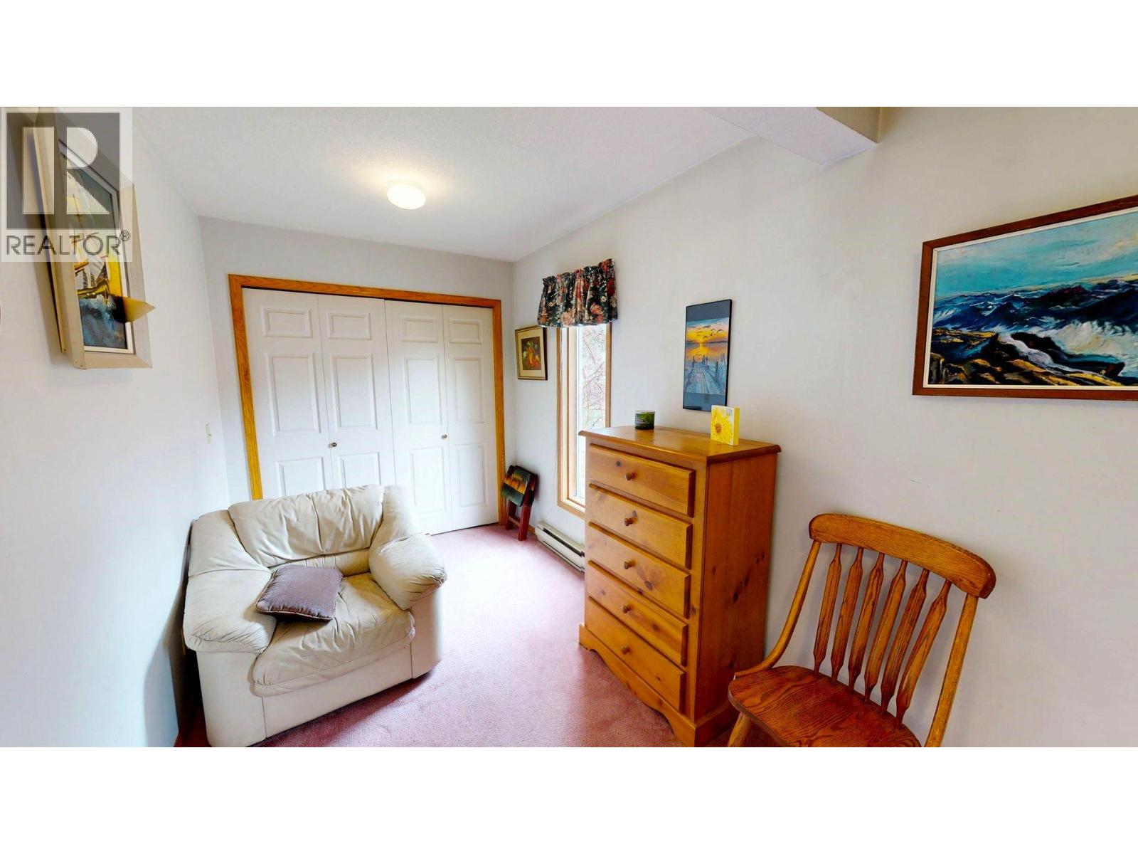 7319 GLACIER DRIVE - 21