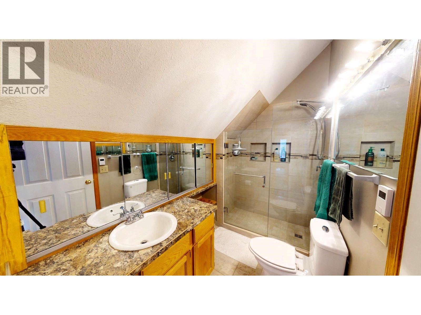 7319 GLACIER DRIVE - 44