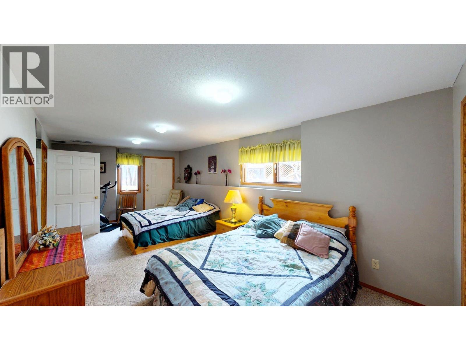 7319 GLACIER DRIVE - 58