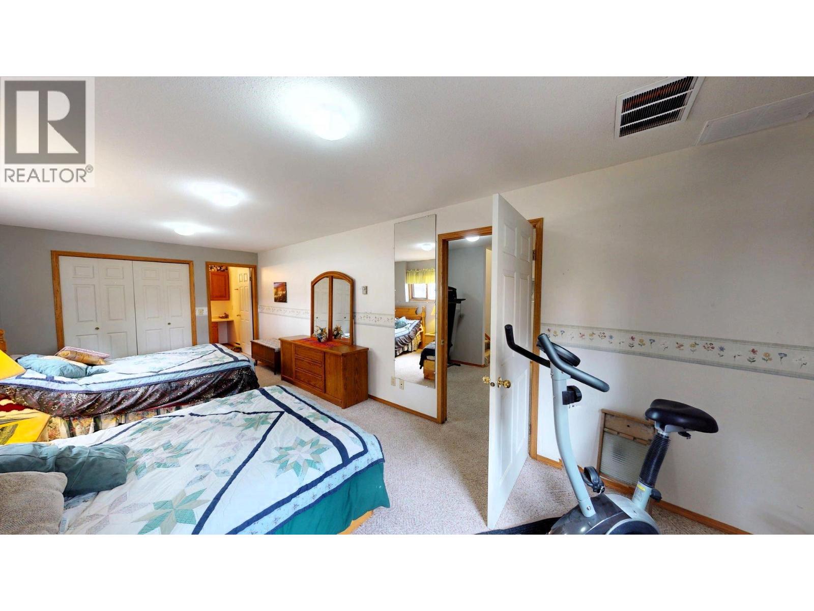 7319 GLACIER DRIVE - 56