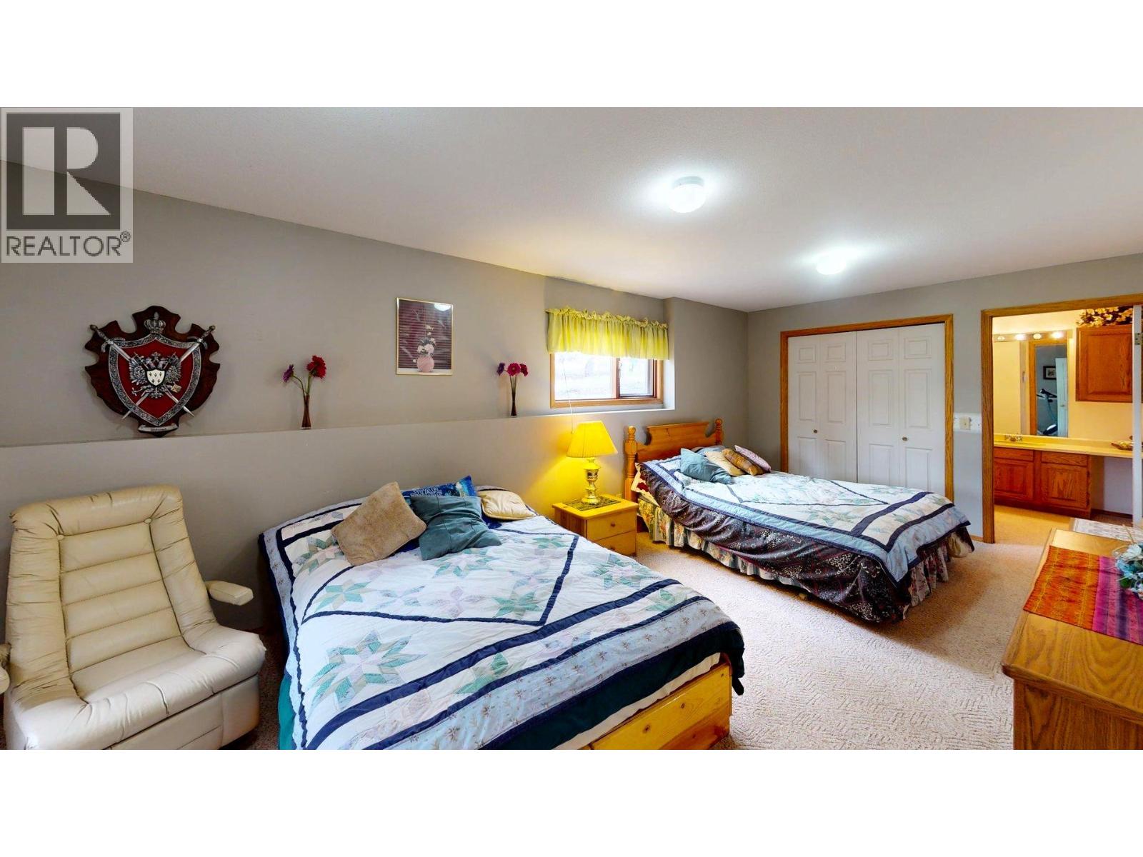 7319 GLACIER DRIVE - 55