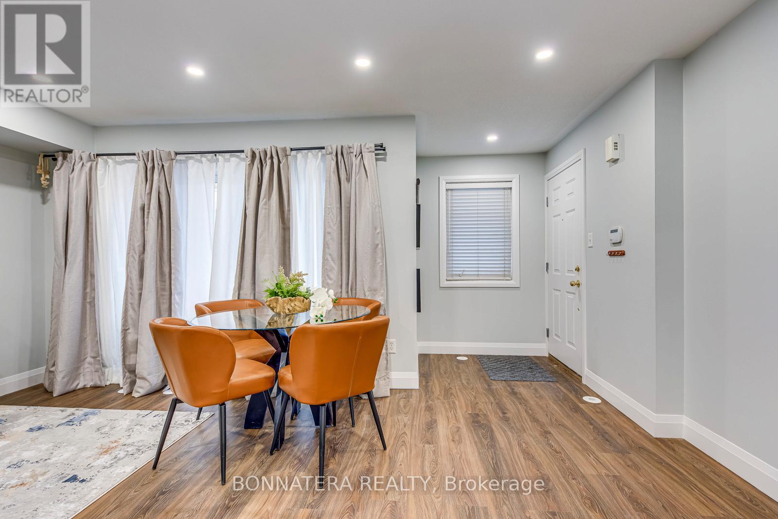 64 - 5050 INTREPID DRIVE - Photo 5 of 29, Mississauga (Churchill Meadows), Ontario